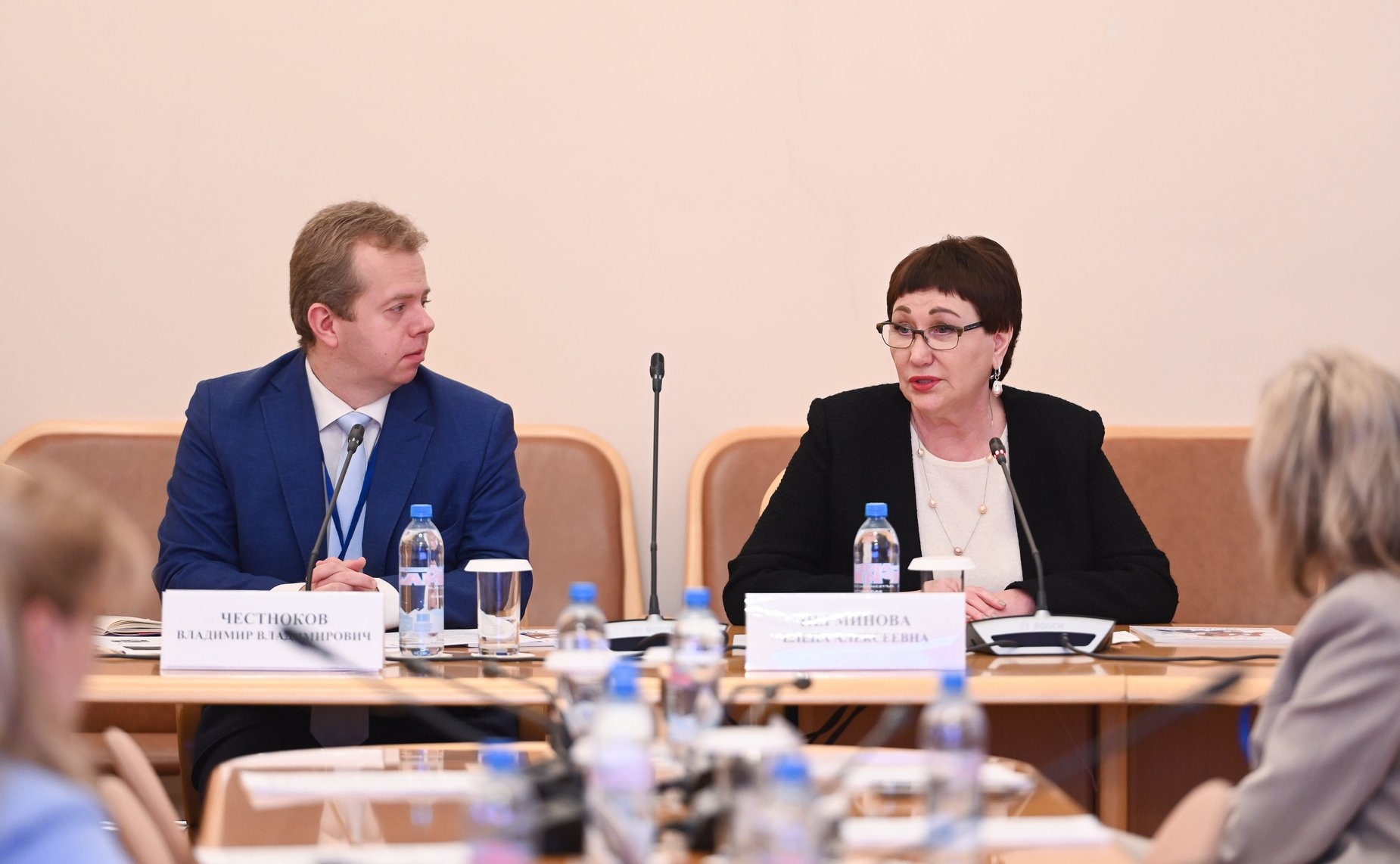 Круглый стол «Модели кадрового обеспечения предприятий легкой промышленности: от изменений бизнес-моделей до иностранной рабочей силы». III международный форум «Содружество моды»