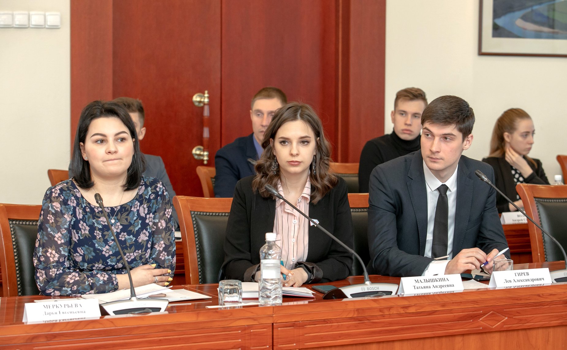 Заседание Дискуссионного клуба при Молодежном парламенте Вологодской области