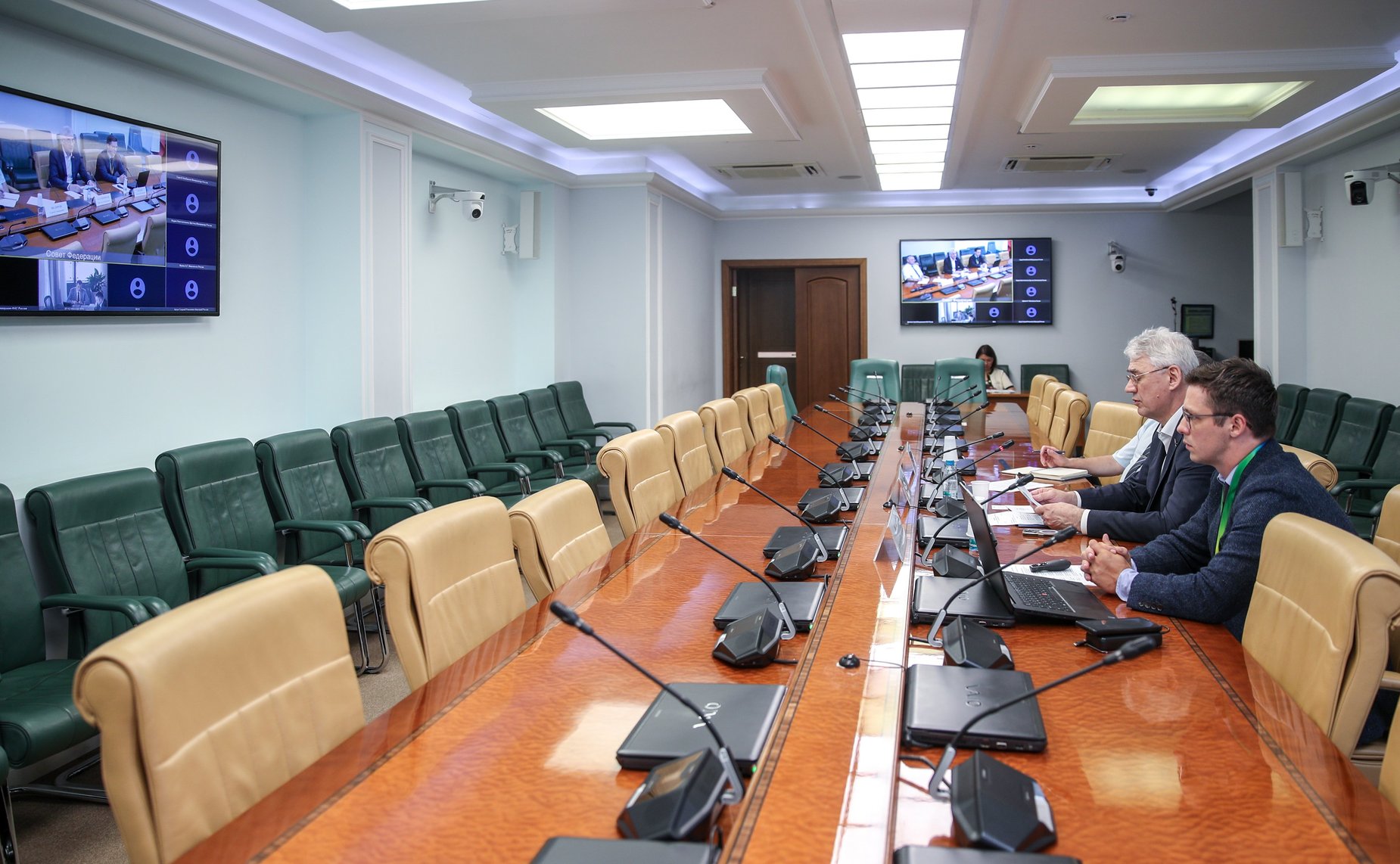 Круглый стол Комитета СФ по экономической политике на тему «Формирование экономики предложения в России: условия и факторы»