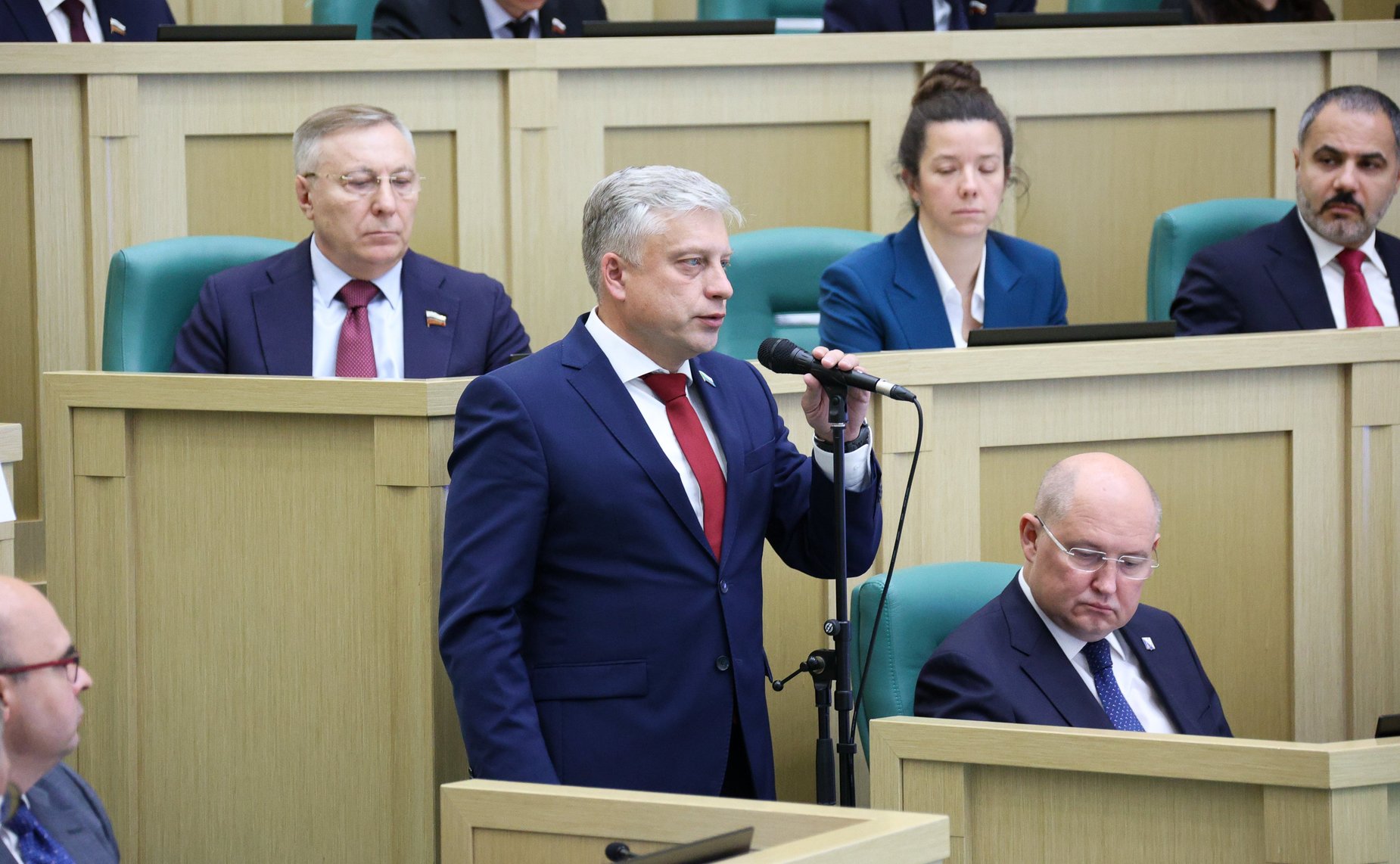 Парламентские слушания Комитета Совета Федерации по бюджету и финансовым рынкам «О параметрах проекта федерального бюджета на 2026 год и плановый период 2027 и 2028 годов»