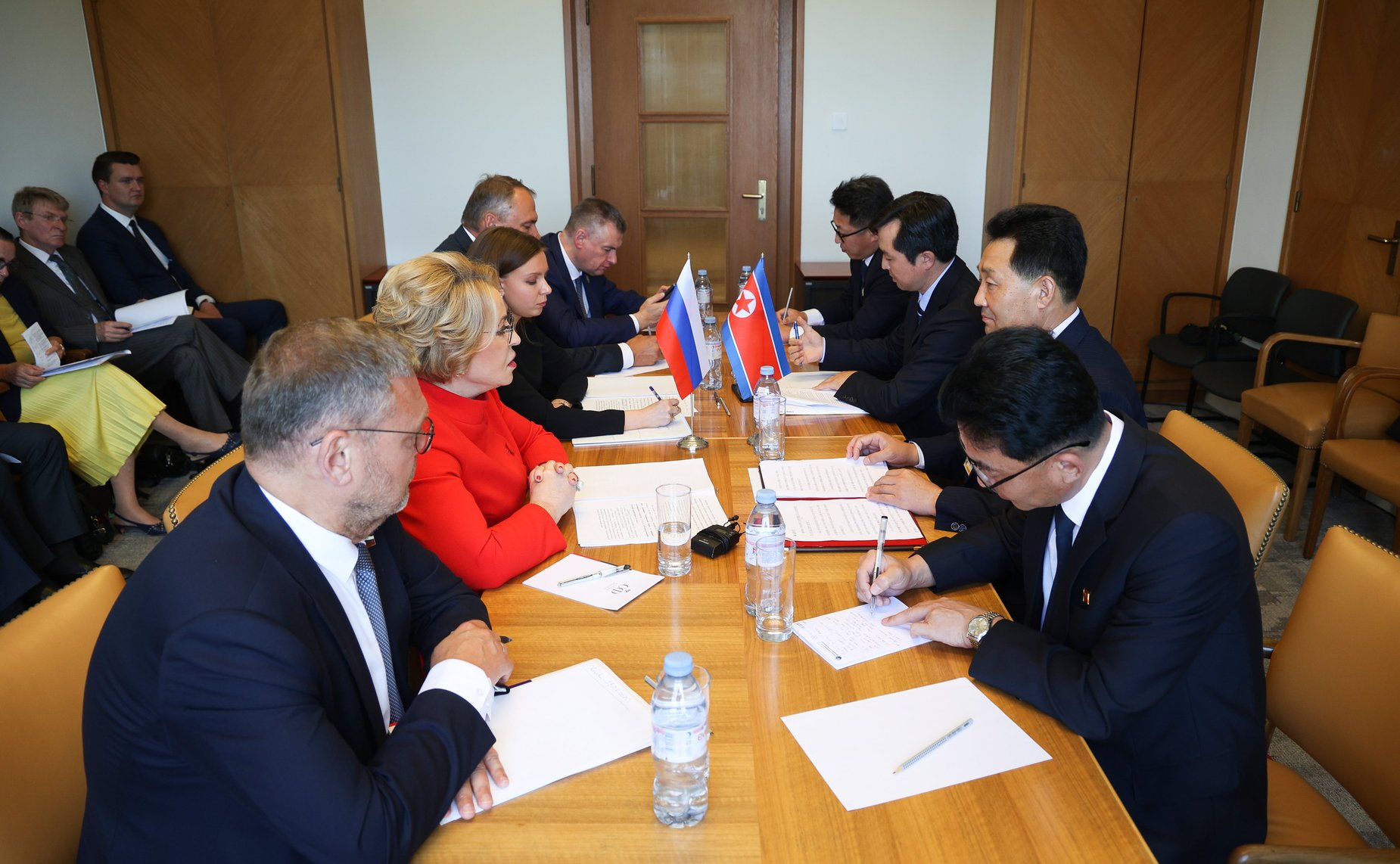 Встреча Председателя Совета Федерации Валентины Матвиенко с Председателем Верховного народного собрания Корейской Народно-Демократической Республики Пак Ин Чхолем