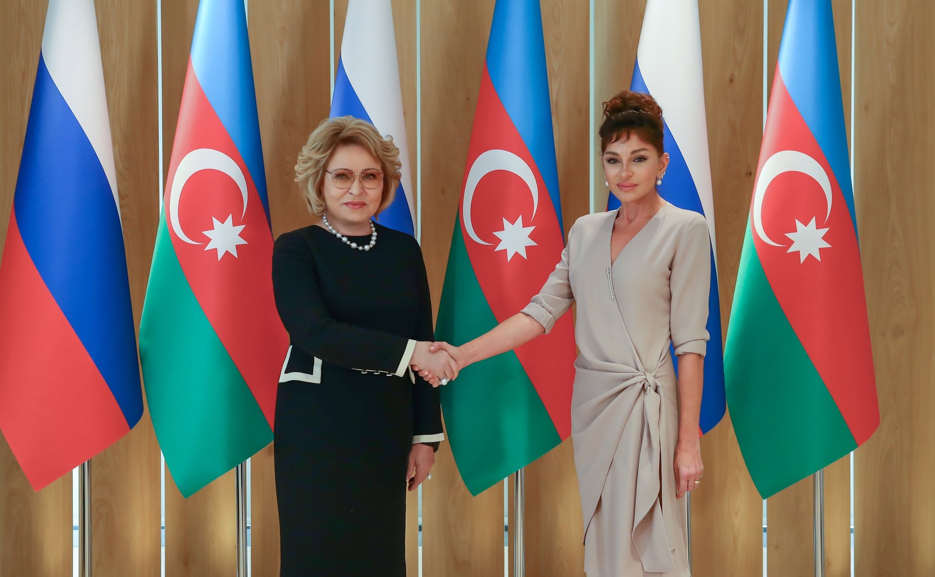 Валентина Матвиенко и Мехрибан Алиева