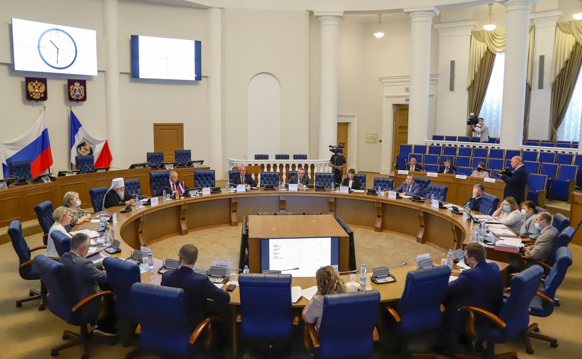 В Великом Новгороде состоялось заседание Комиссии Парламентского Собрания Беларуси и России по экономической политике