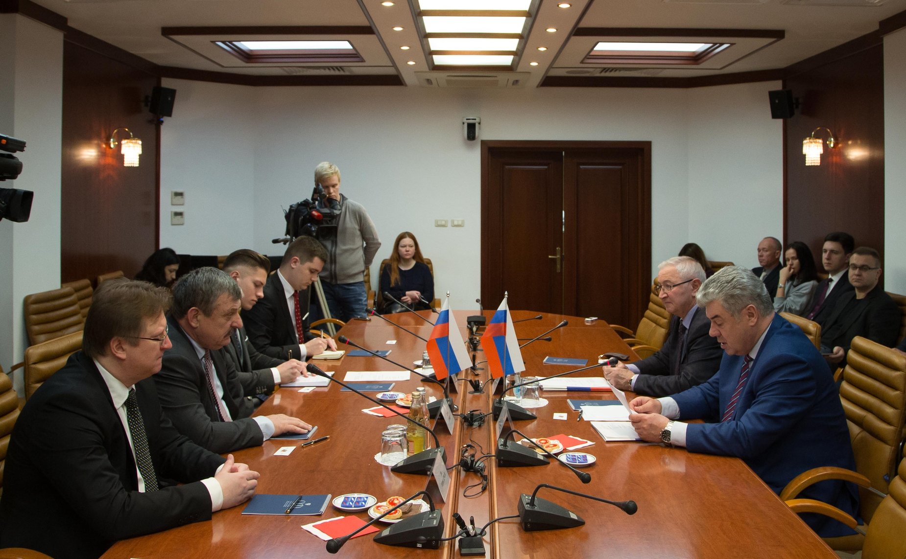 Встреча В. Бондарева с председателем Комитета по обороне и безопасности Национального совета Словацкой Республики Антоном Грнко