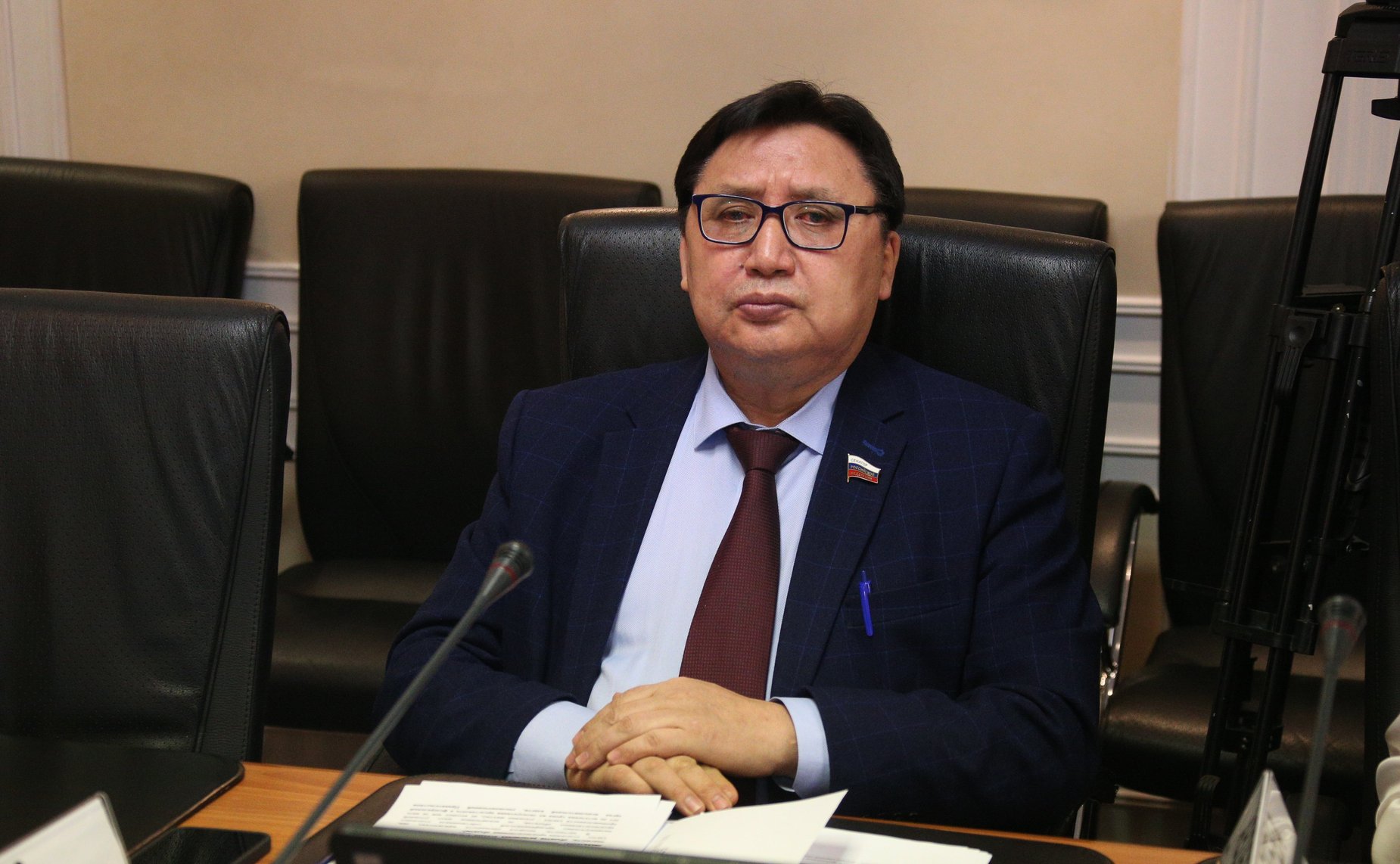 Александр Акимов