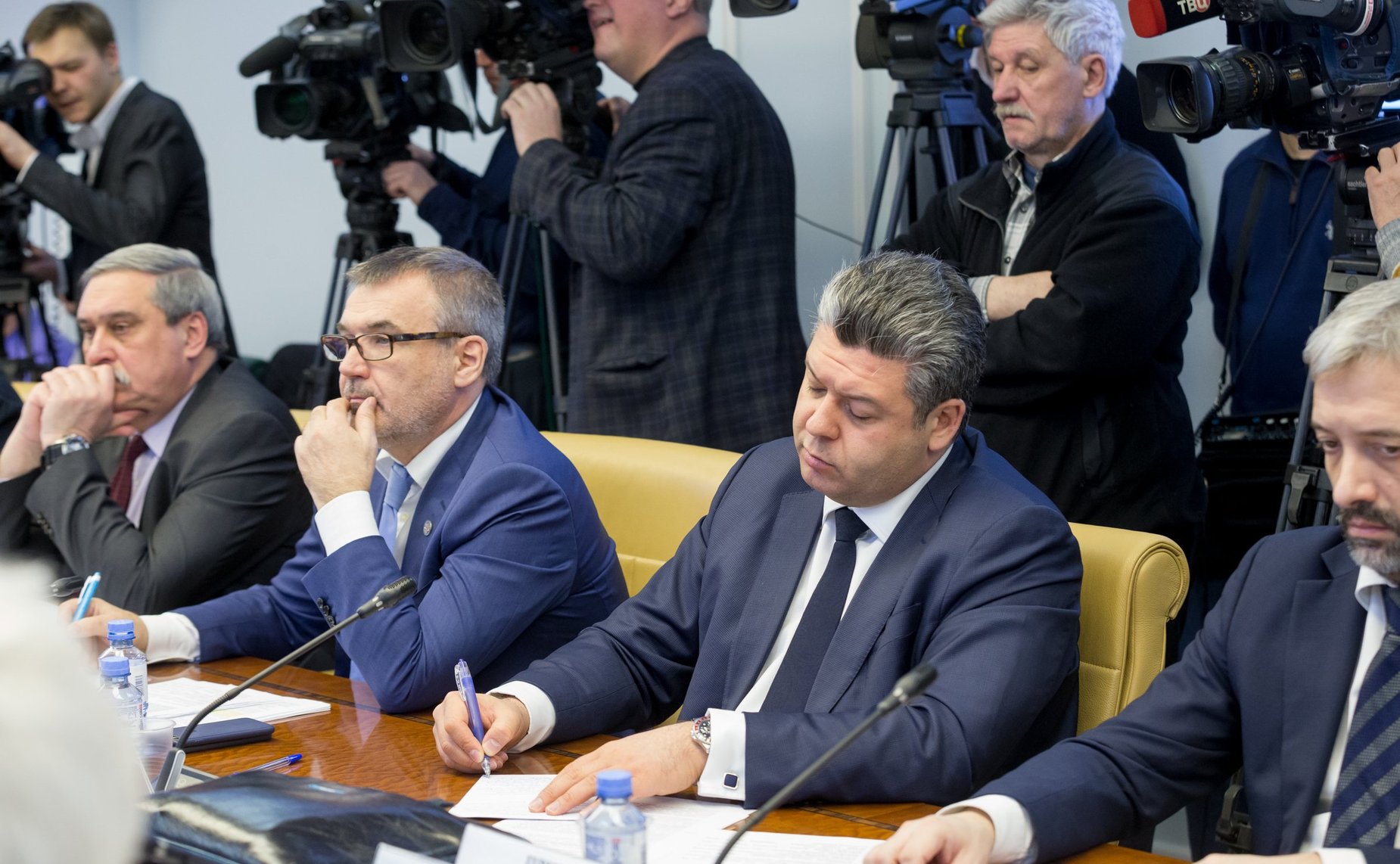 «Круглый стол» Временной комиссии по защите государственного суверенитета и предотвращению вмешательства во внутренние дела РФ