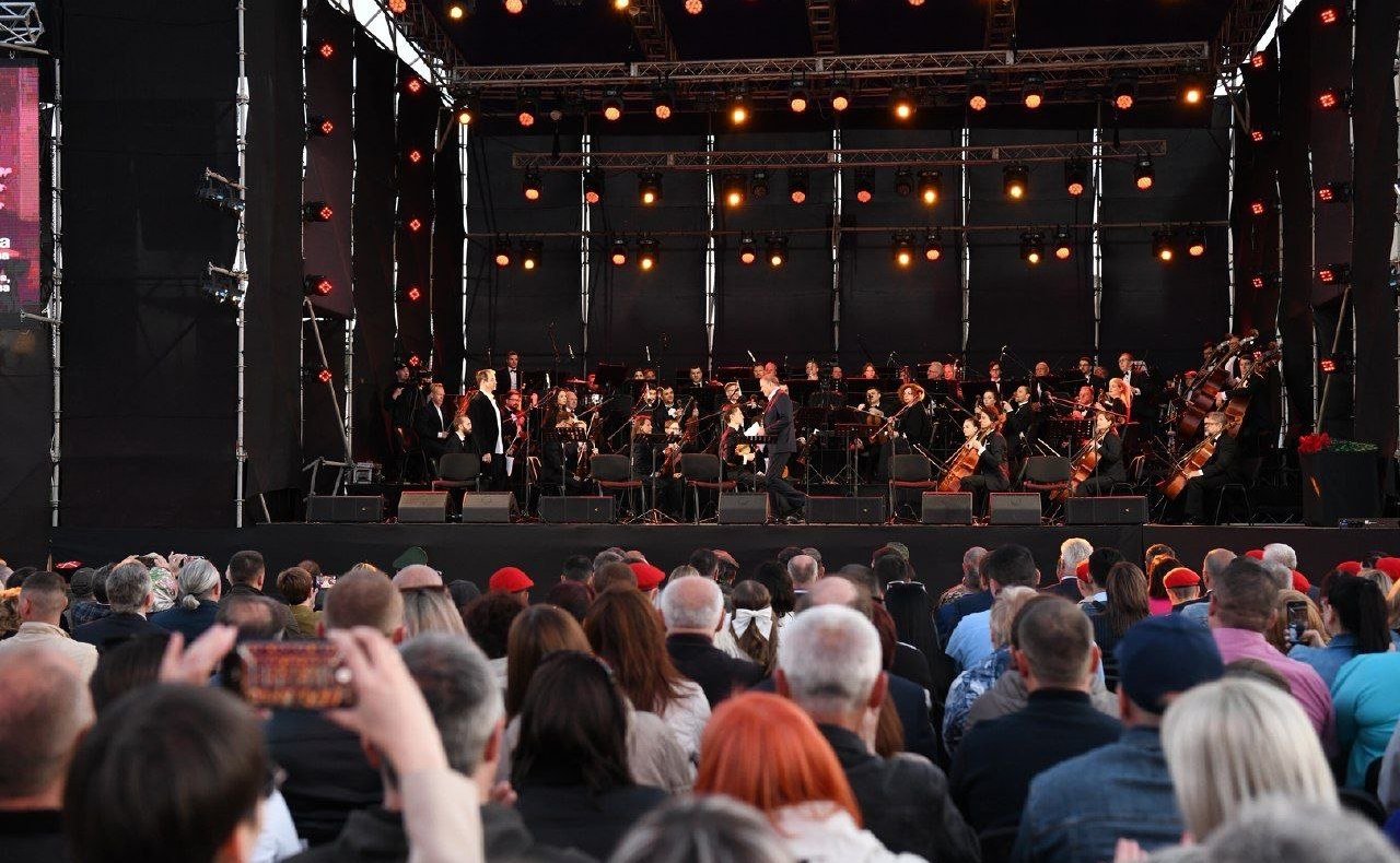 Ольга Бас ппосетила город Краснодон, где прошли торжественные мероприятия, посвященные 100-летию со дня рождения участников подпольной антифашистской комсомольской организации «Молодая гвардия»