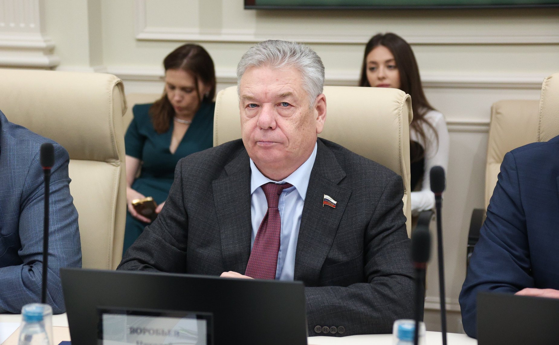 Николай Воробьев