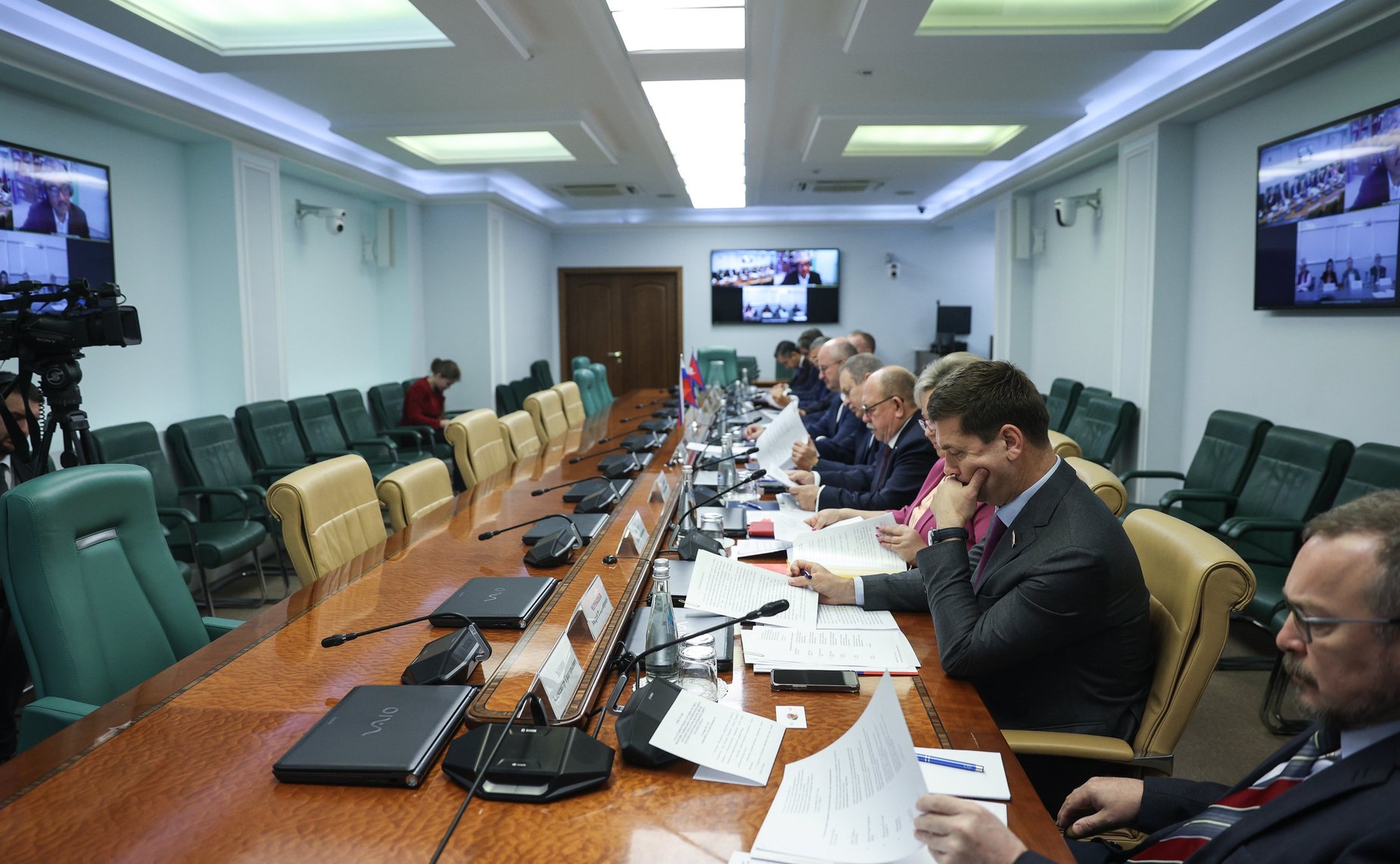 Встреча членов группы по сотрудничеству СФ с Национальным собранием Федерального парламента Непала с членами Непальско-Российской группы дружбы Федерального парламента Непала