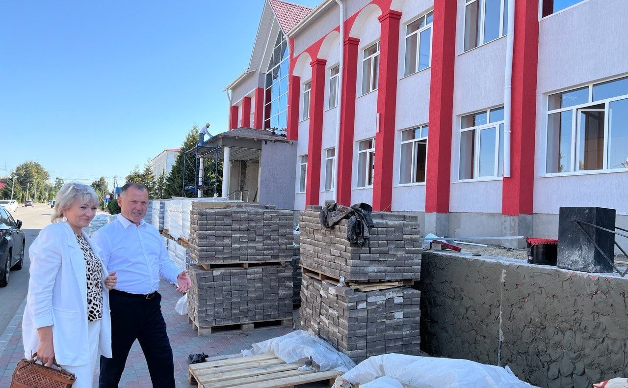 Игорь Мурог в рамках парламентского контроля посетил с рабочим визитом Александро-Невский район и Ряжский округ