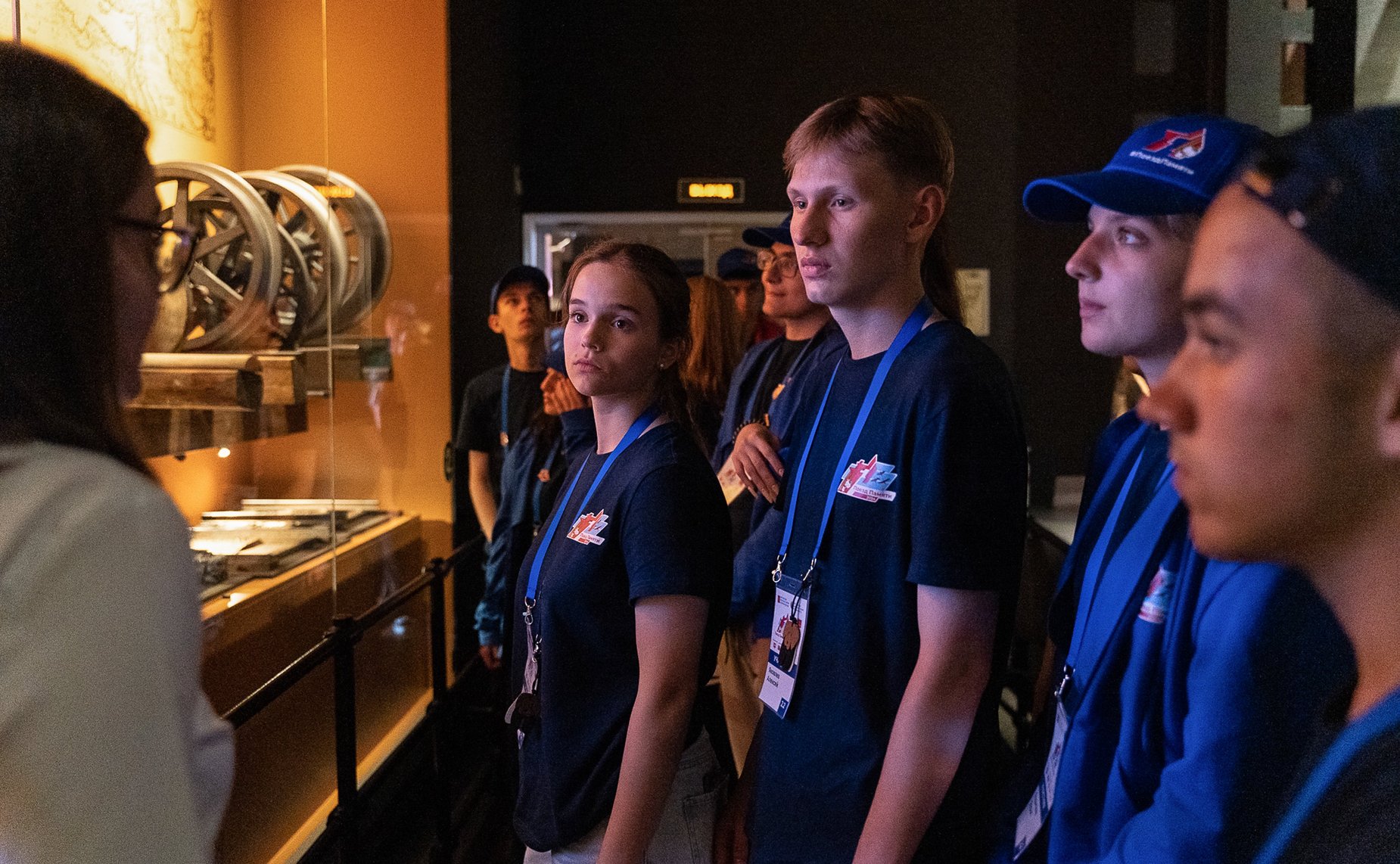 Участники культурно-образовательного проекта «Поезд Памяти» посещают город Санкт-Петербург