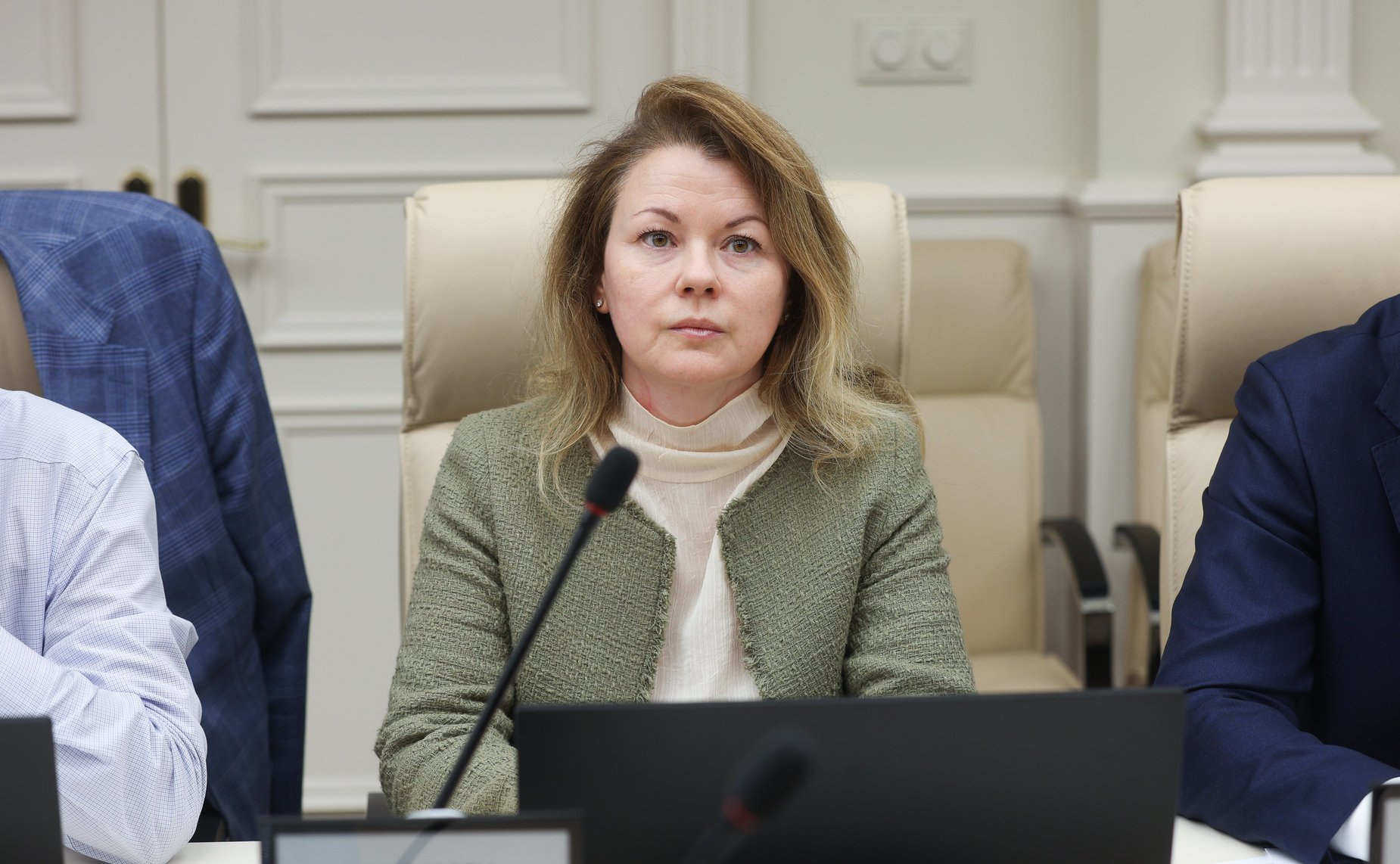 Круглый стол на тему «Права потребителей при оказании платных образовательных услуг»