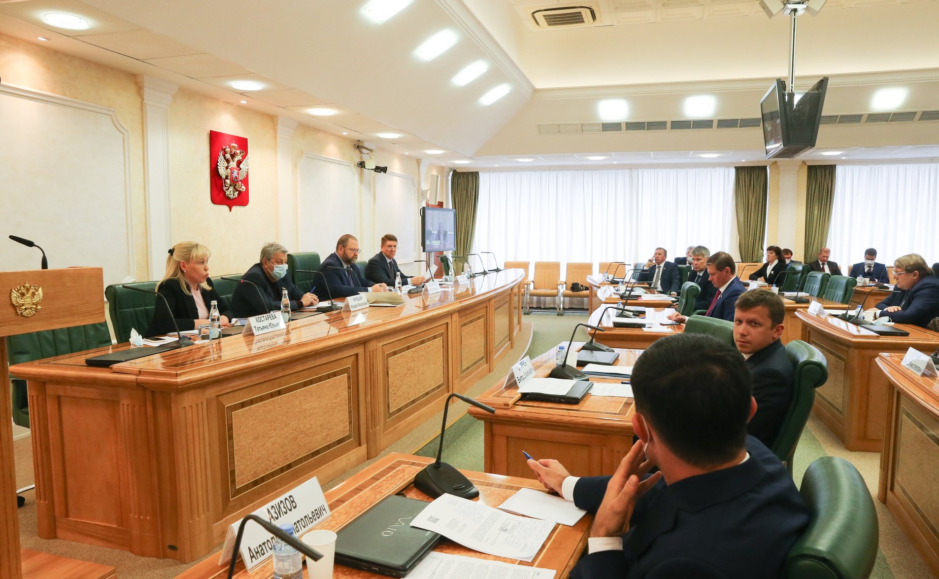 «Круглый стол» на тему «Совершенствование законодательства в сфере комплексного развития территорий»