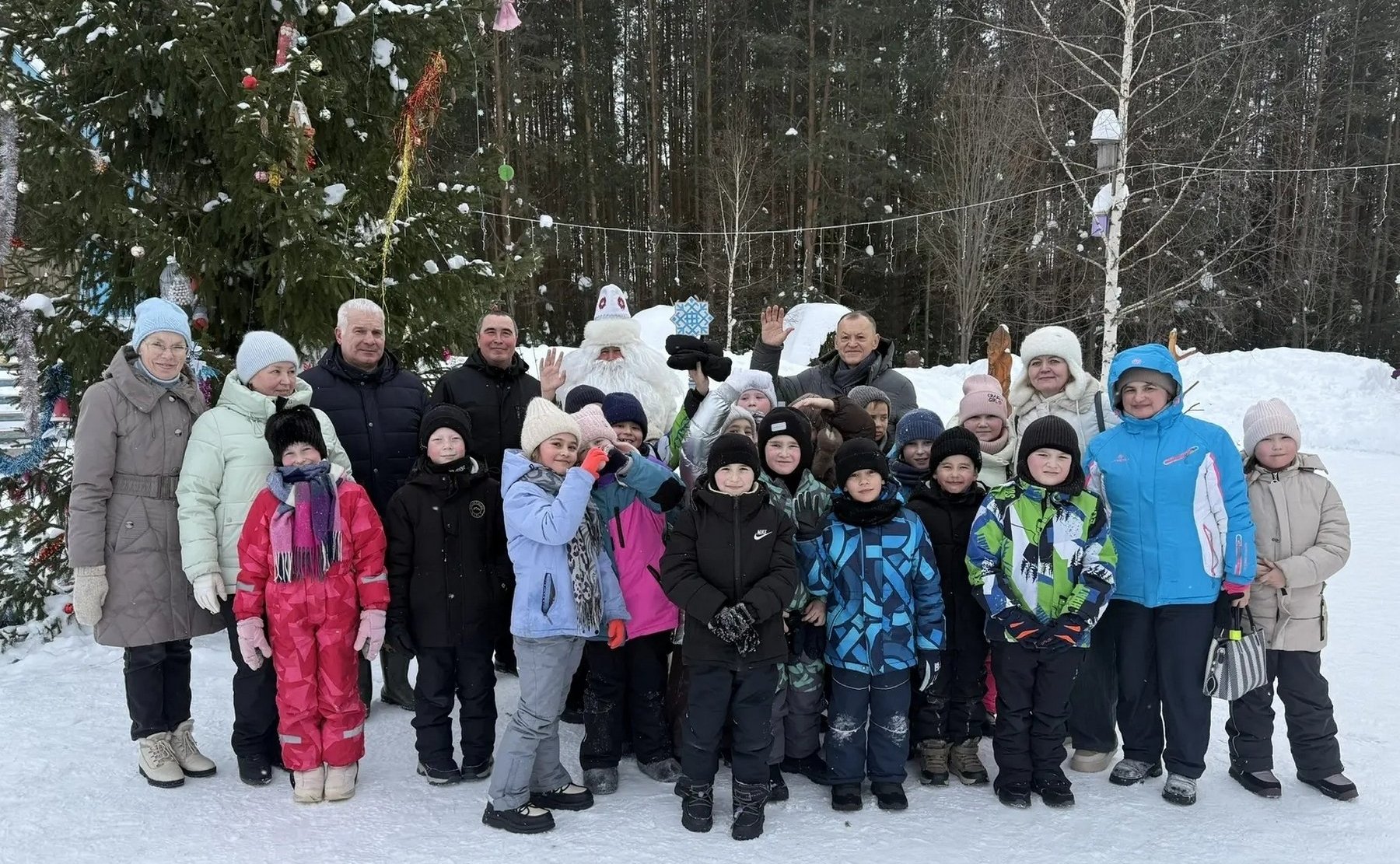 Сергей Мартынов посетил резиденцию марийского Деда Мороза
