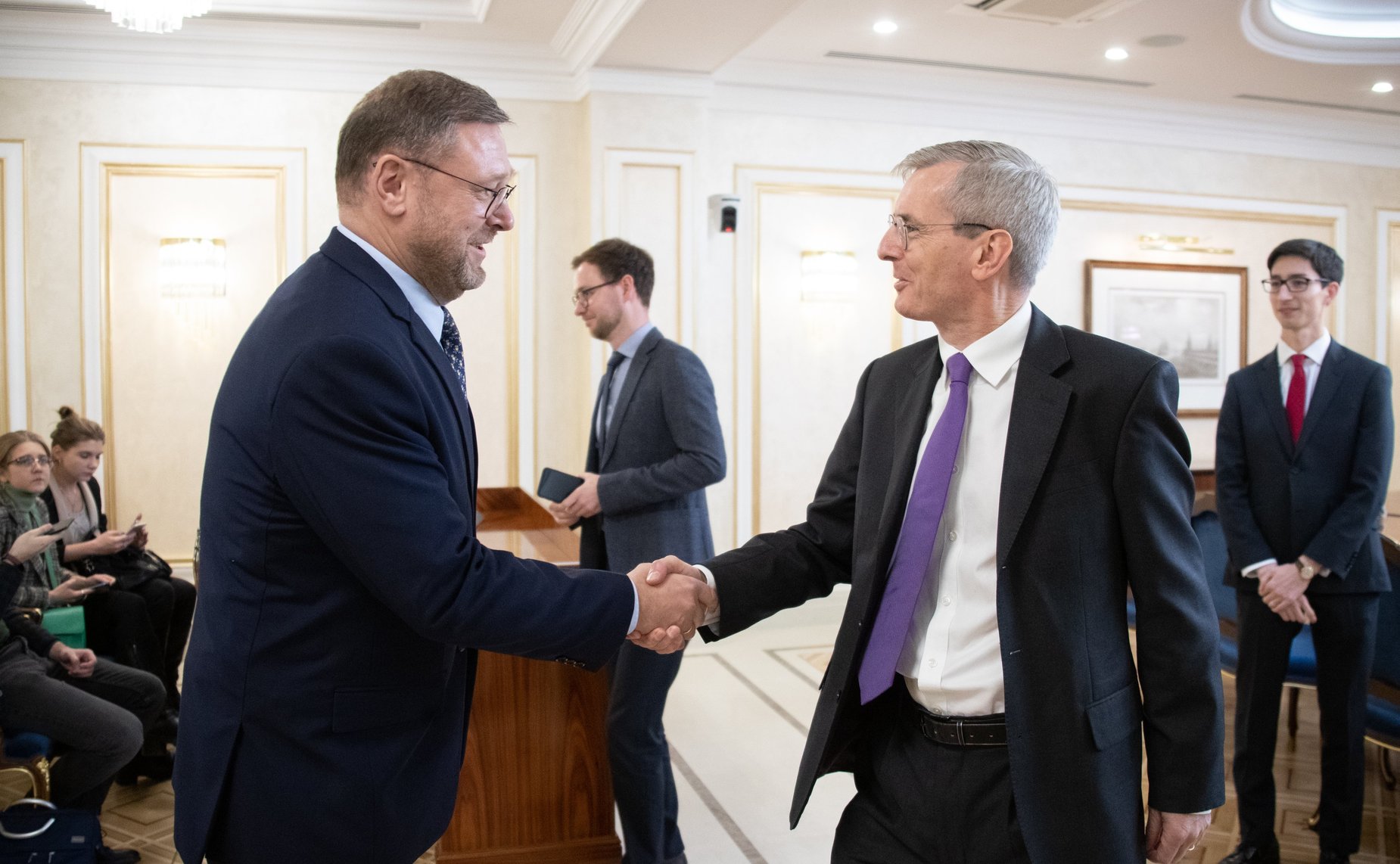 Встреча К. Косачева с Чрезвычайным и Полномочным послом Великобритании в РФ Лори Бристоу