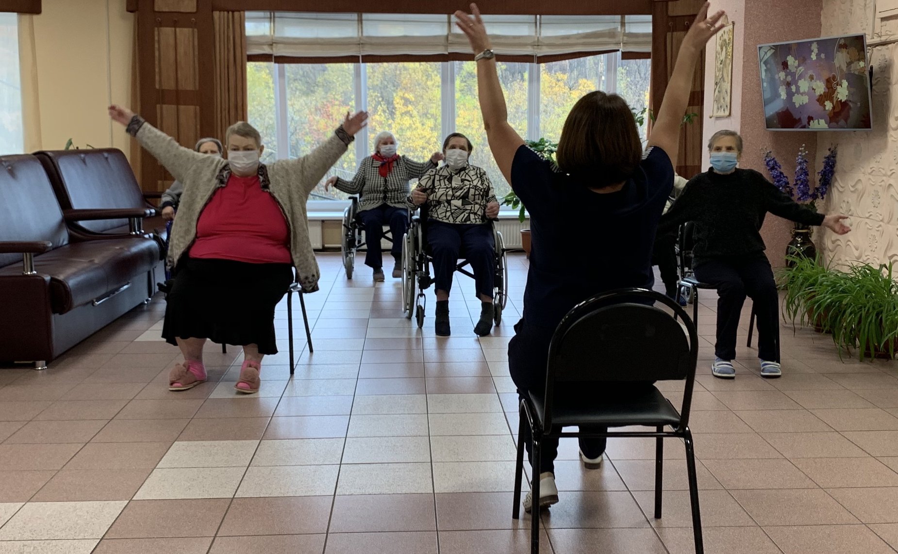 Татьяна Кусайко посетила Мурманский дом-интернат для престарелых и инвалидов