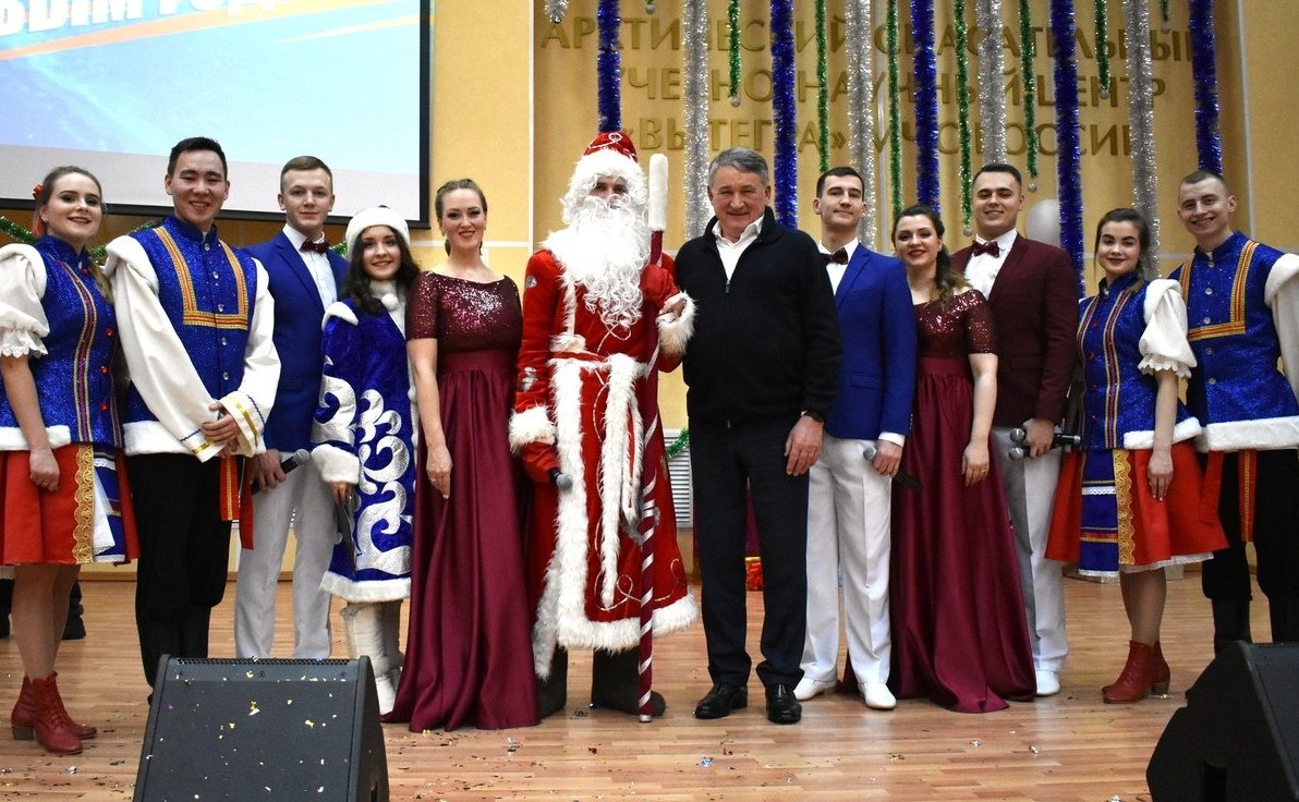 Ю. Воробьев принял участие в мероприятиях, посвященных Дню спасателя и Новому году