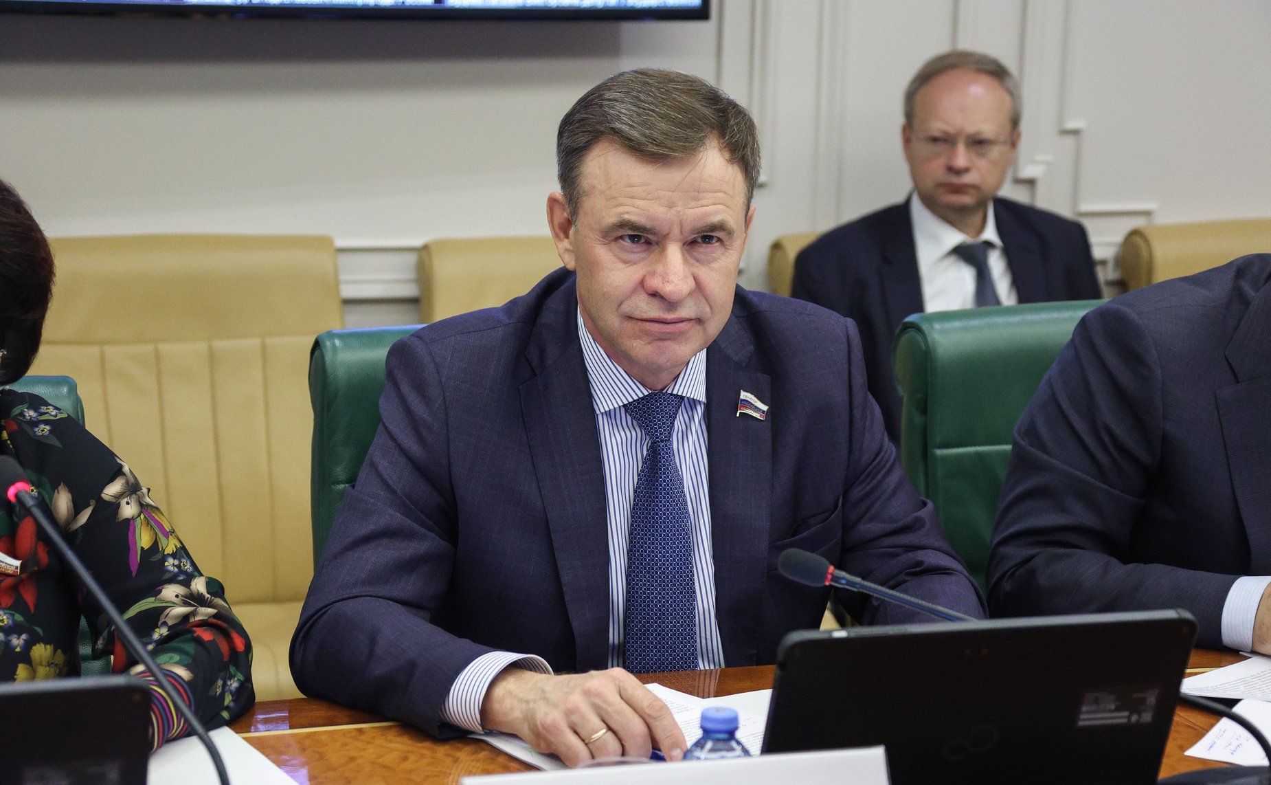 Виктор Новожилов