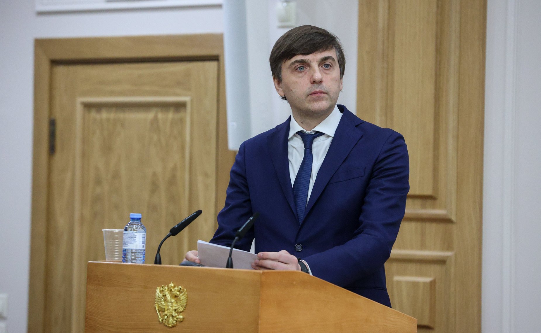 Парламентские слушания на тему «Государственная политика в сфере сохранения, защиты и развития русского языка: состояние, проблемы и пути решения»