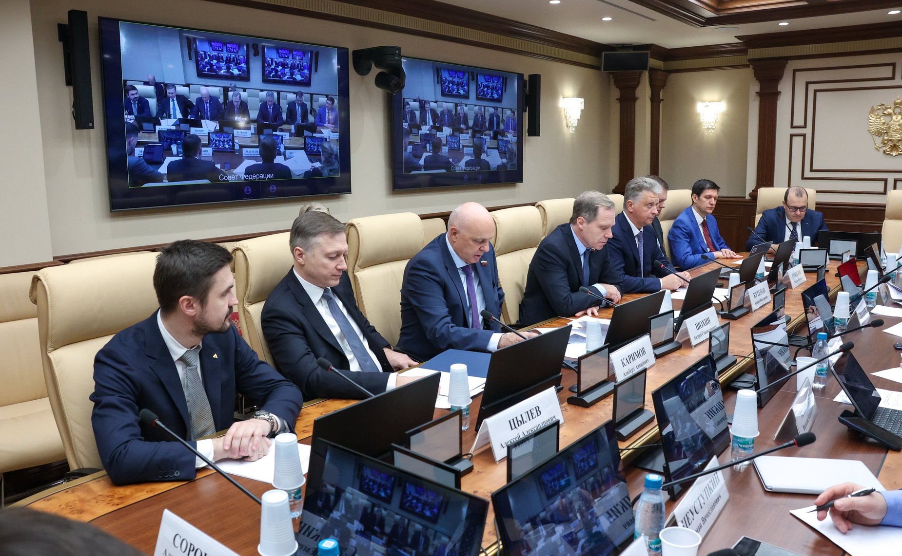 Круглый стол Комитета Совета Федерации по экономической политике «Локализация производства автомобилей в Российской Федерации: проблемы и пути решения»