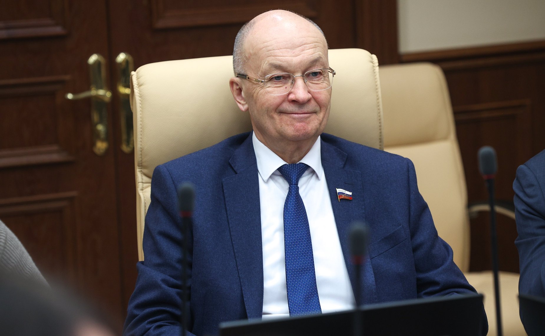 Владимир Киселев