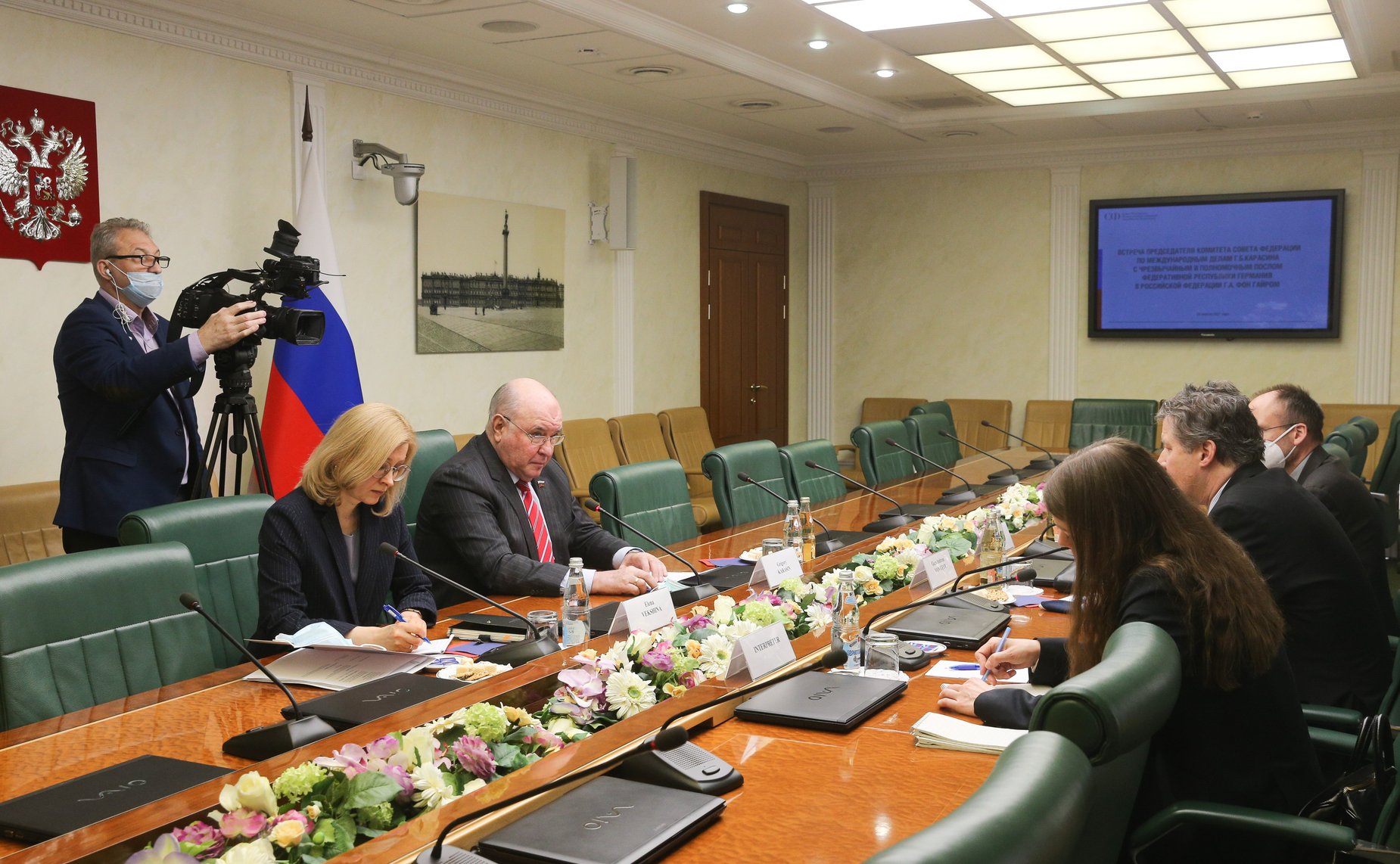 Встреча председателя Комитета СФ по международным делам Григория Карасина с Чрезвычайным и Полномочным Послом Федеративной Республики Германия в РФ Гезой фон Гайром