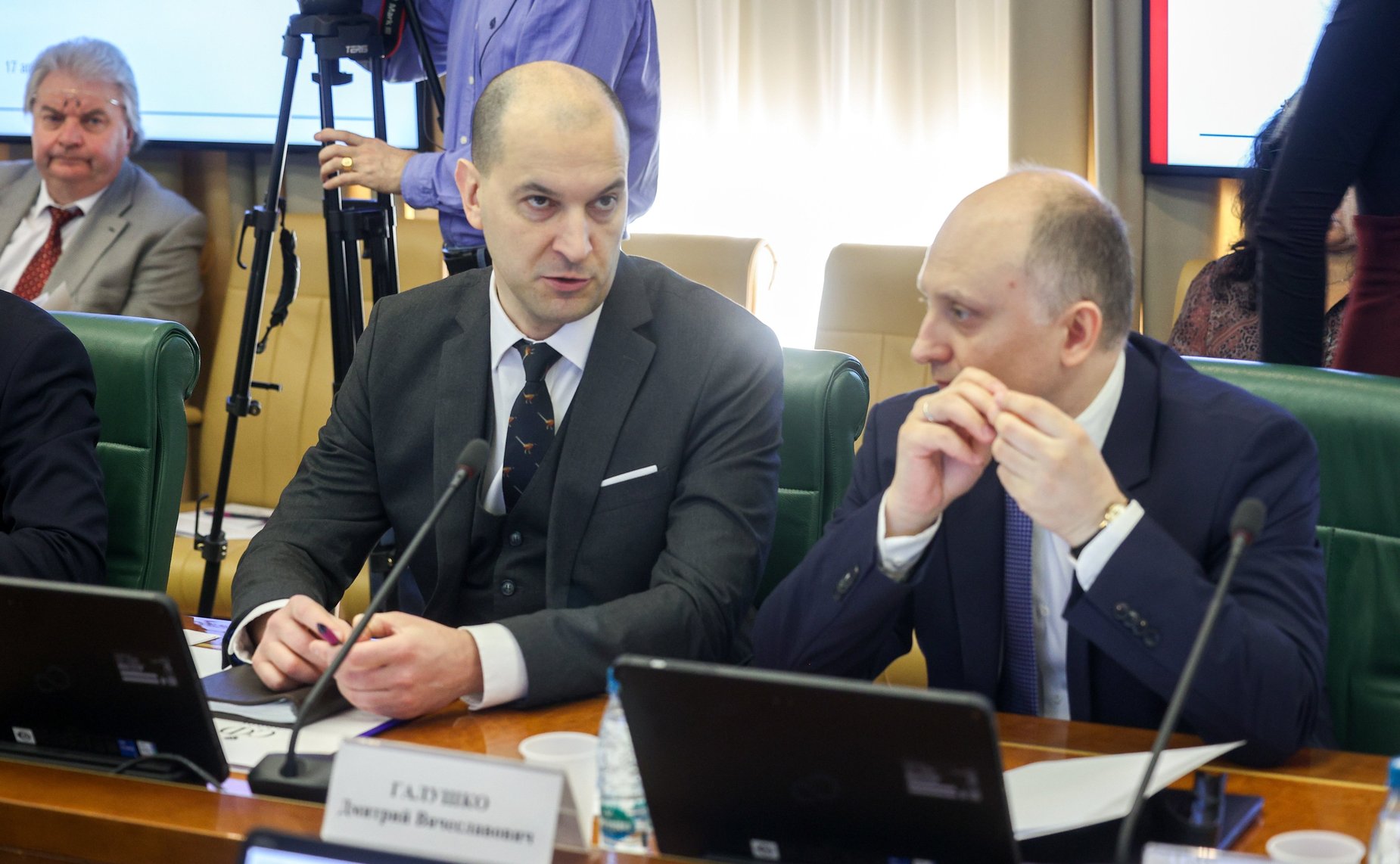 Круглый стол Комитета СФ по международным делам на тему «Международно-правовые инструменты по противодействию западным санкциям в финансово-экономической сфере»