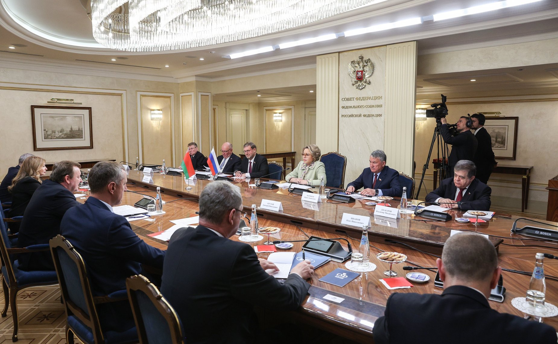 Валентина Матвиенко провела встречу с Министром иностранных дел Республики Беларусь Сергеем Алейником, который находится в России с официальным визитом