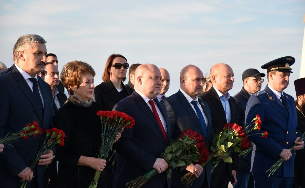 Екатерина Алтабаева приняла участие в праздновании Дня народного единства в Севастополе