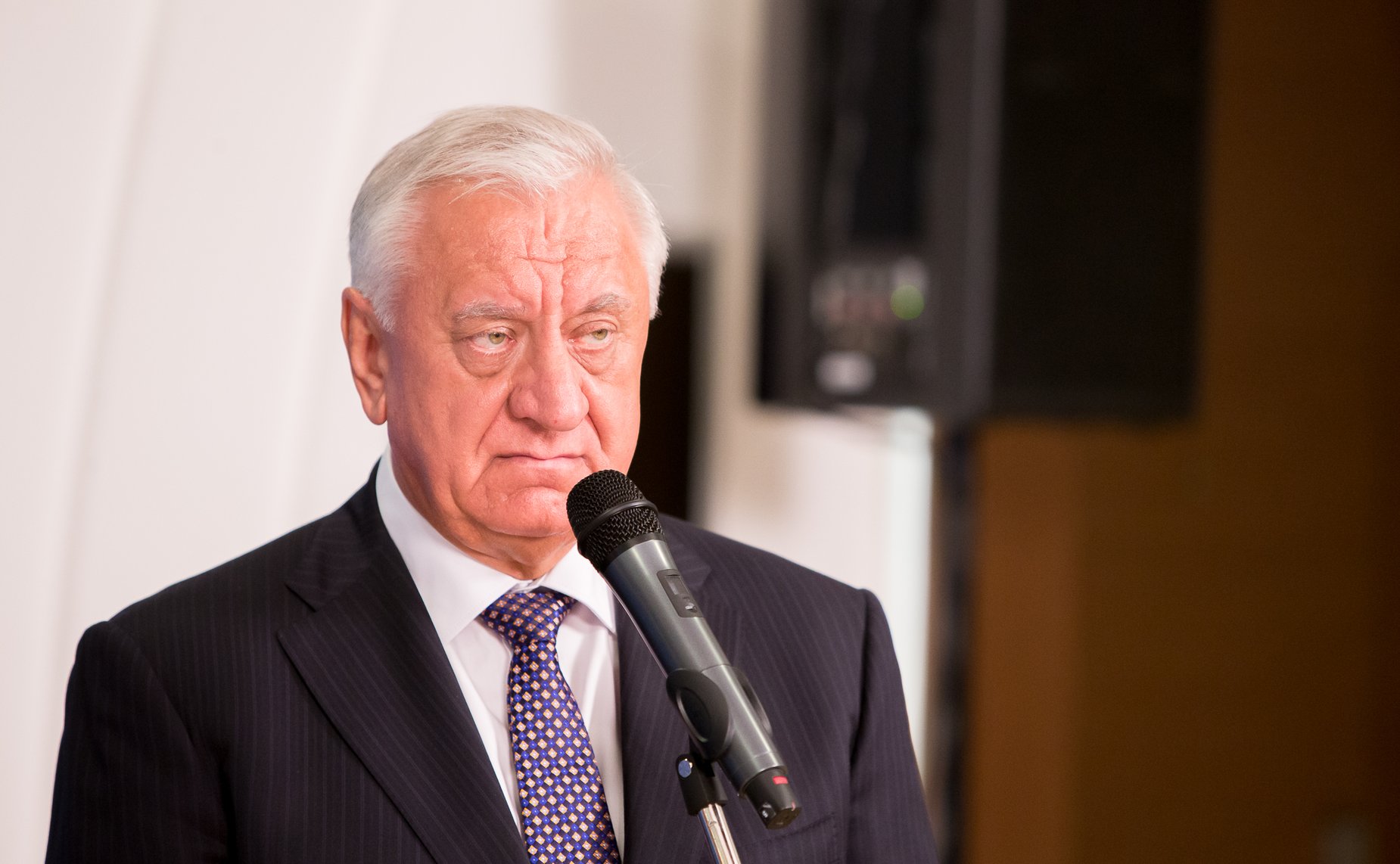 М. Мясникович В пленарном заседании Второго форума регионов России и Беларуси приняли участие Президенты двух стран