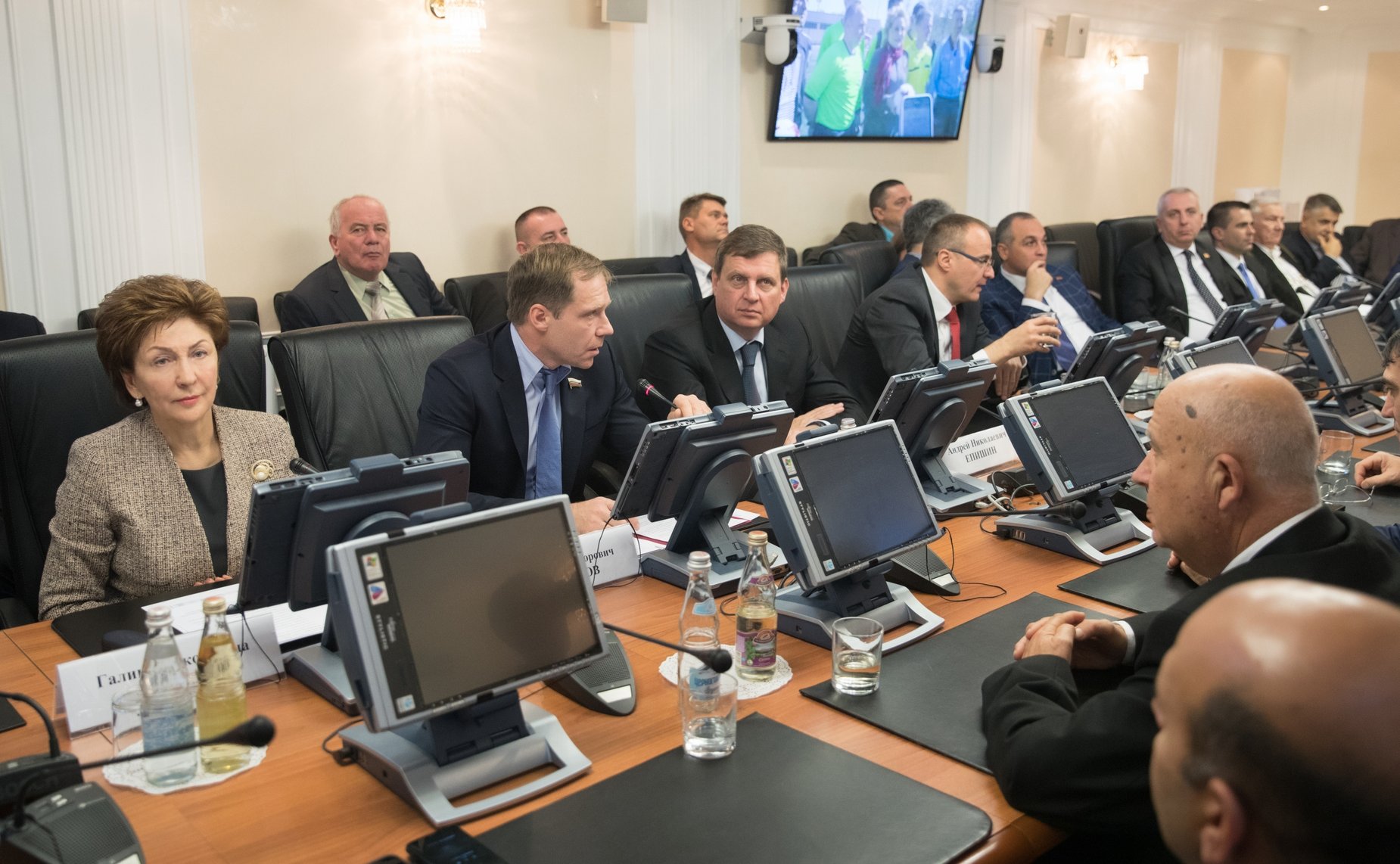 Встреча Г. Кареловой и А. Кутепова с членами делегации VIII Международных парламентских игр