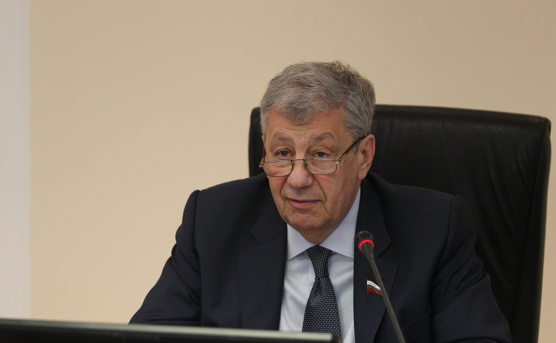 Аркадий Чернецкий