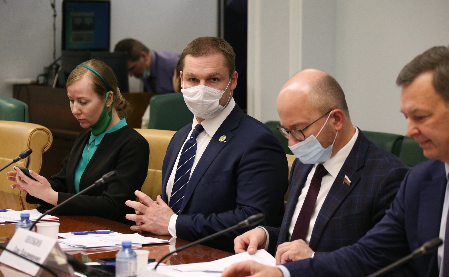 Совещание на тему «О разработке мер по реализации в Российской Федерации «зеленых» проектов, оказывающих минимальное воздействие на окружающую среду»