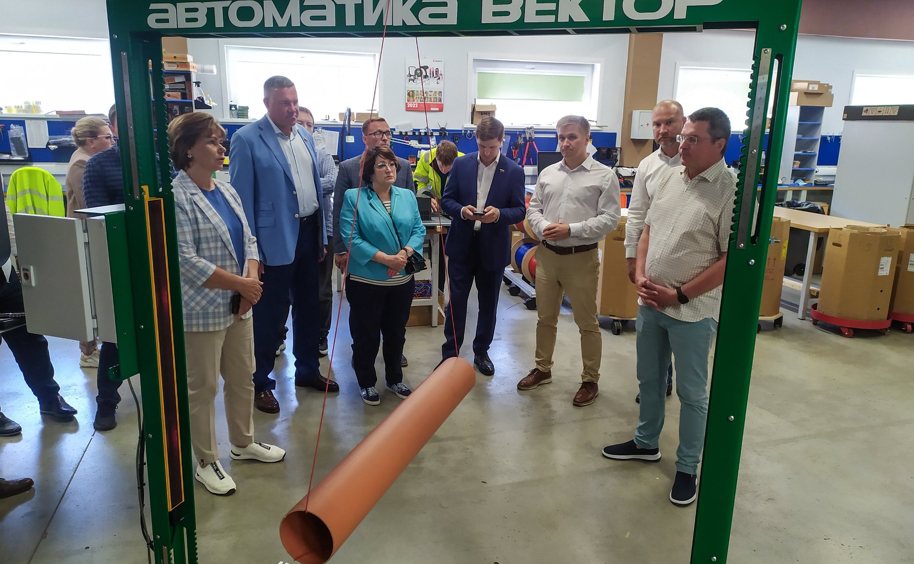 В рамках работы Совета по вопросам развития лесного комплекса сенаторы посетили ряд производственных объектов на территории Архангельской области