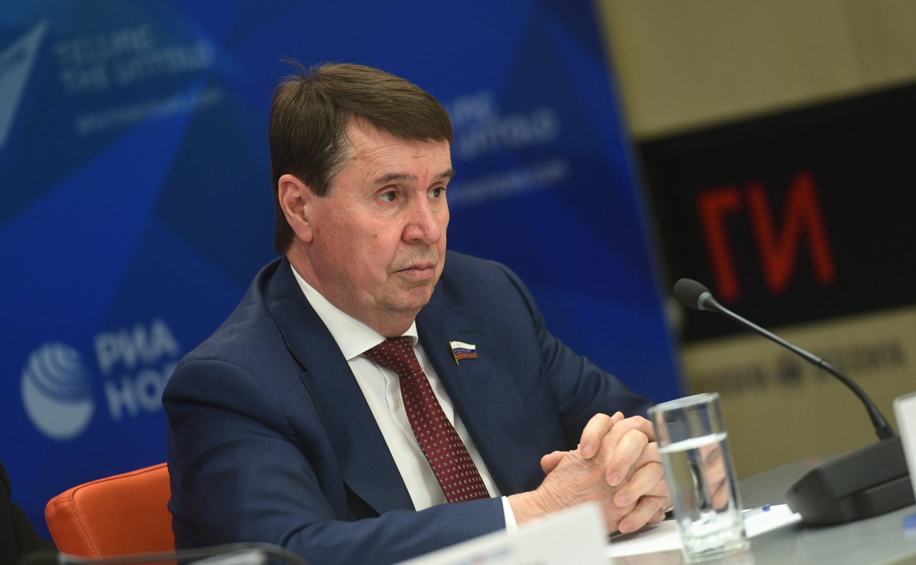 Сергей Цеков