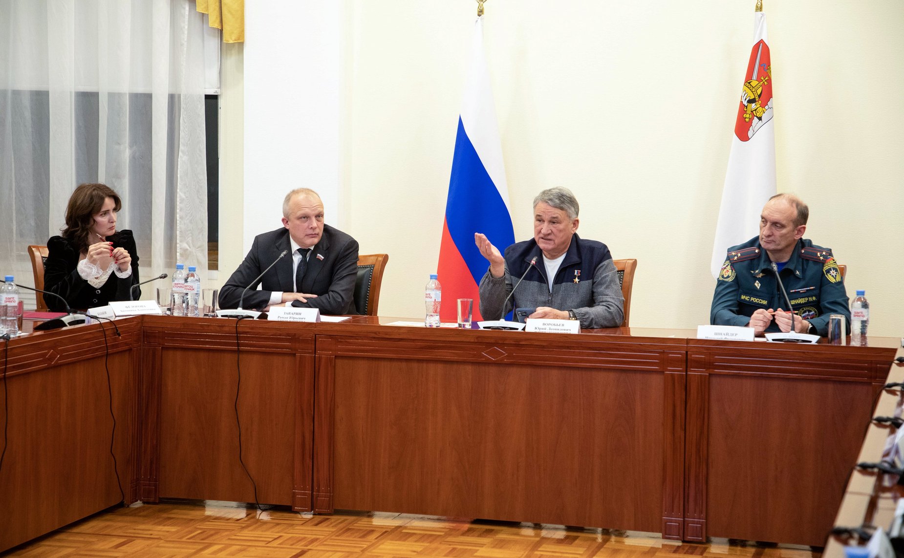 Заседание Дискуссионного клуба Молодежного парламента Вологодской области