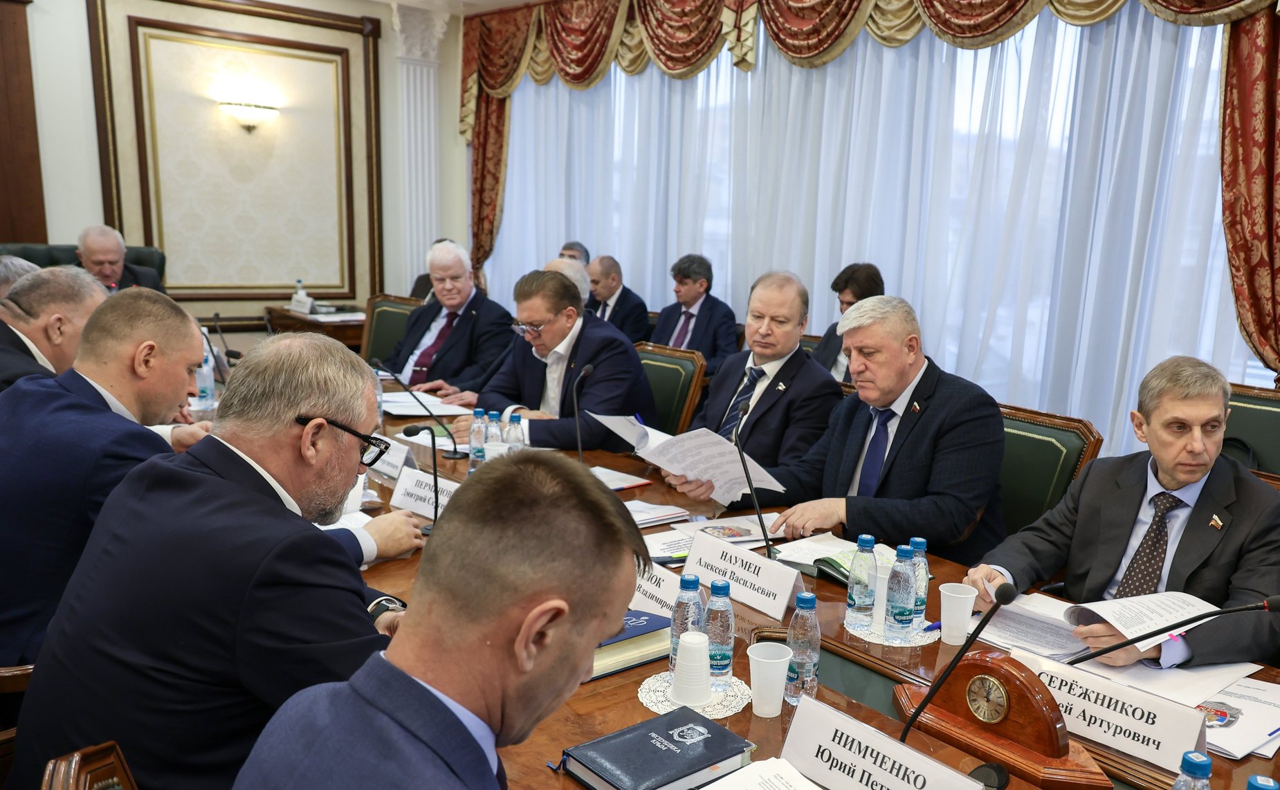 Круглый стол Комитета Совета Федерации по обороне и безопасности «Законодательное обеспечение несения российским казачеством государственной службы в условиях проведения специальной военной операции»
