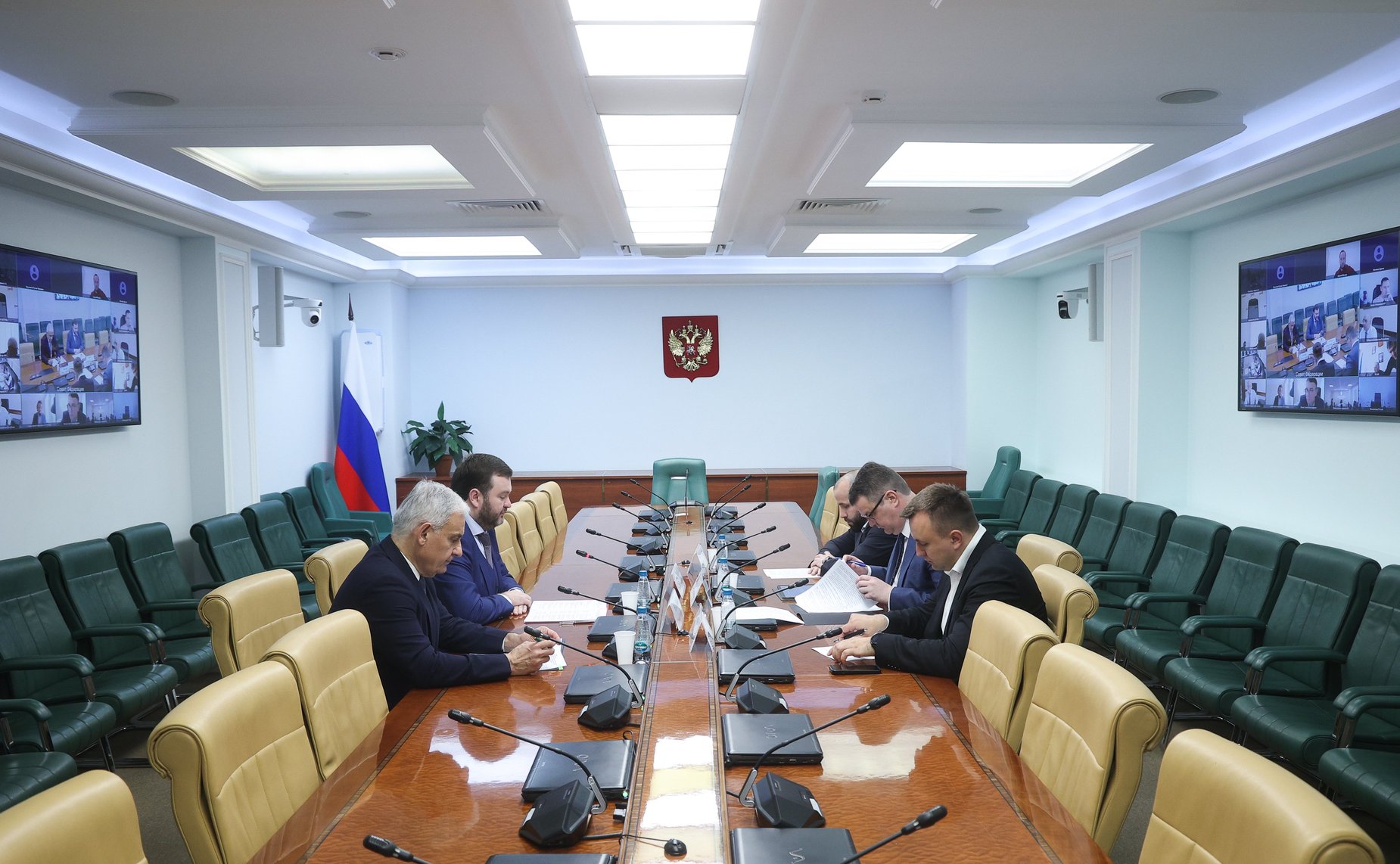 Совещание «О стратегических вопросах развития туризма на Северном Кавказе: направления и задачи деятельности акционерного общества «КАВКАЗ.РФ», проблемы и пути решения»