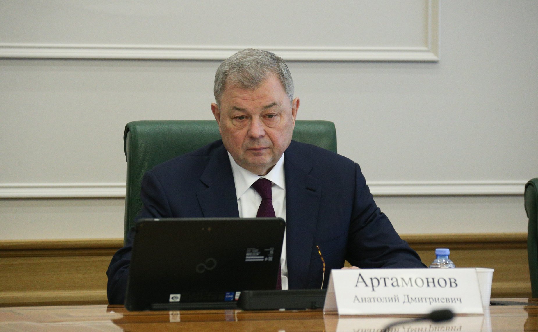 Анатолий Артамонов