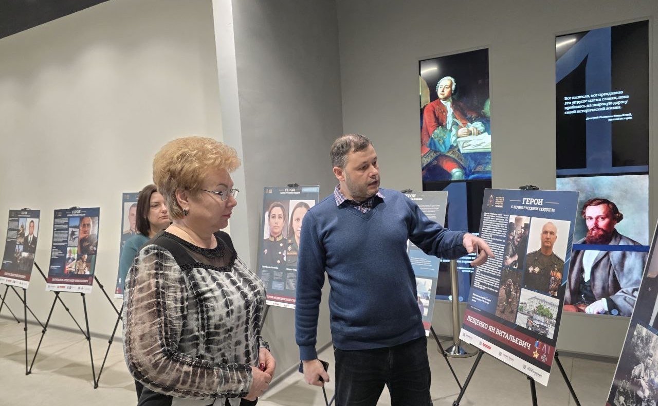 Ольга Бас в рамках поездки в регион провела рабочую встречу с директором Республиканского центра туризма, экологии и краеведения «Возрождение» Борисом Портным