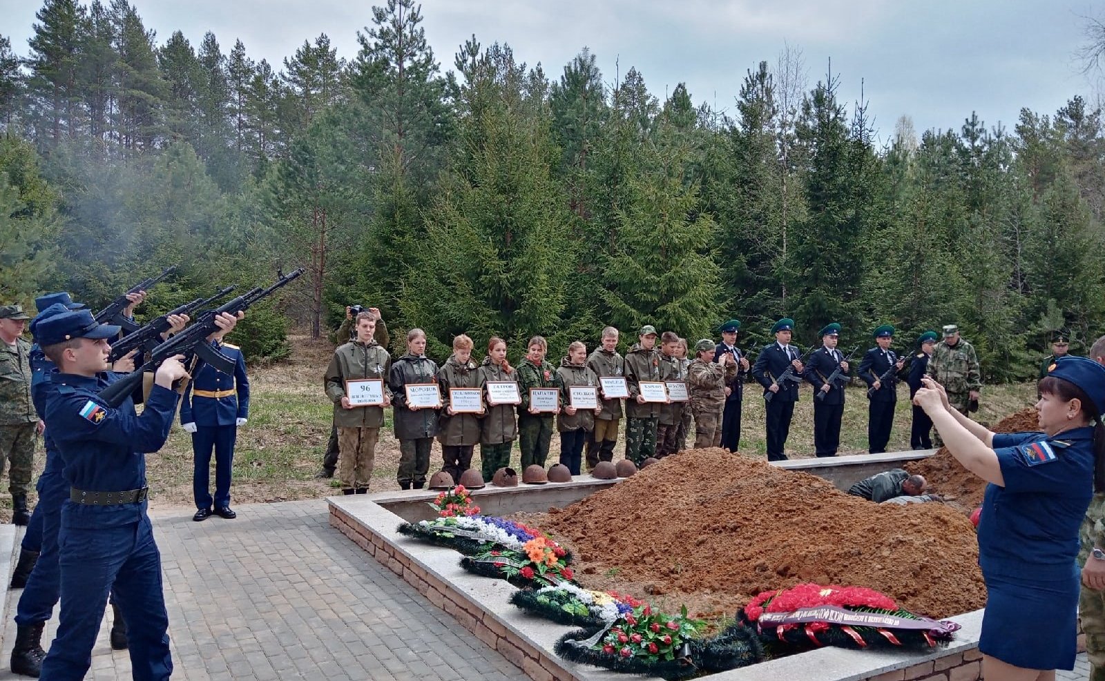 Нина Куликовских приняла участие в работе Межрегиональной Вахты Памяти по розыску на местах сражений и захоронению останков погибших воинов Великой Отечественной войны