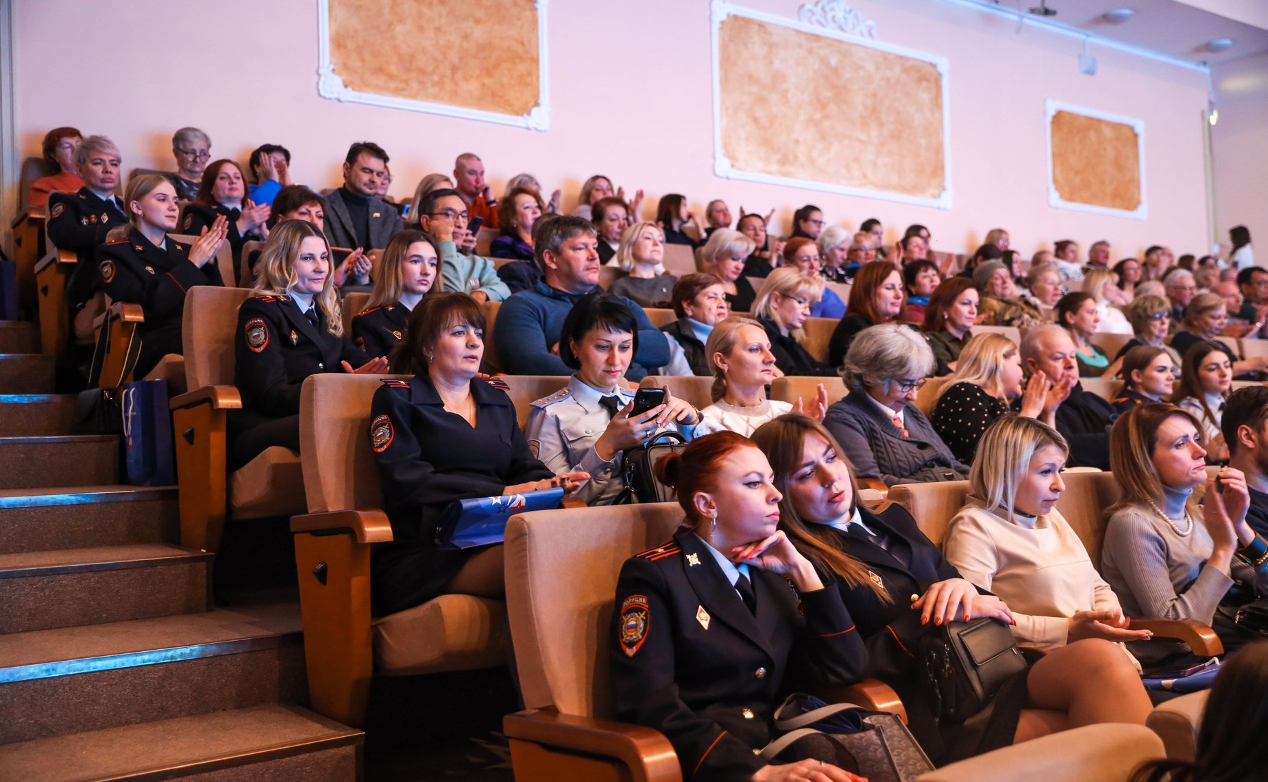 Первый Московский форум «Женщины в погонах – ZаРазвитие»