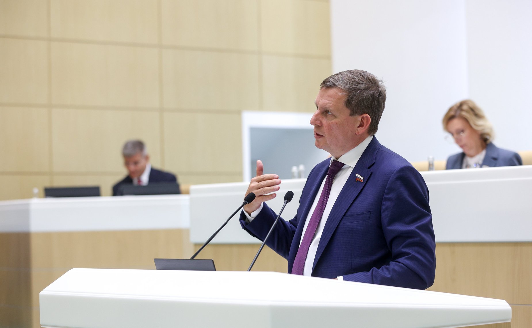 Андрей Епишин