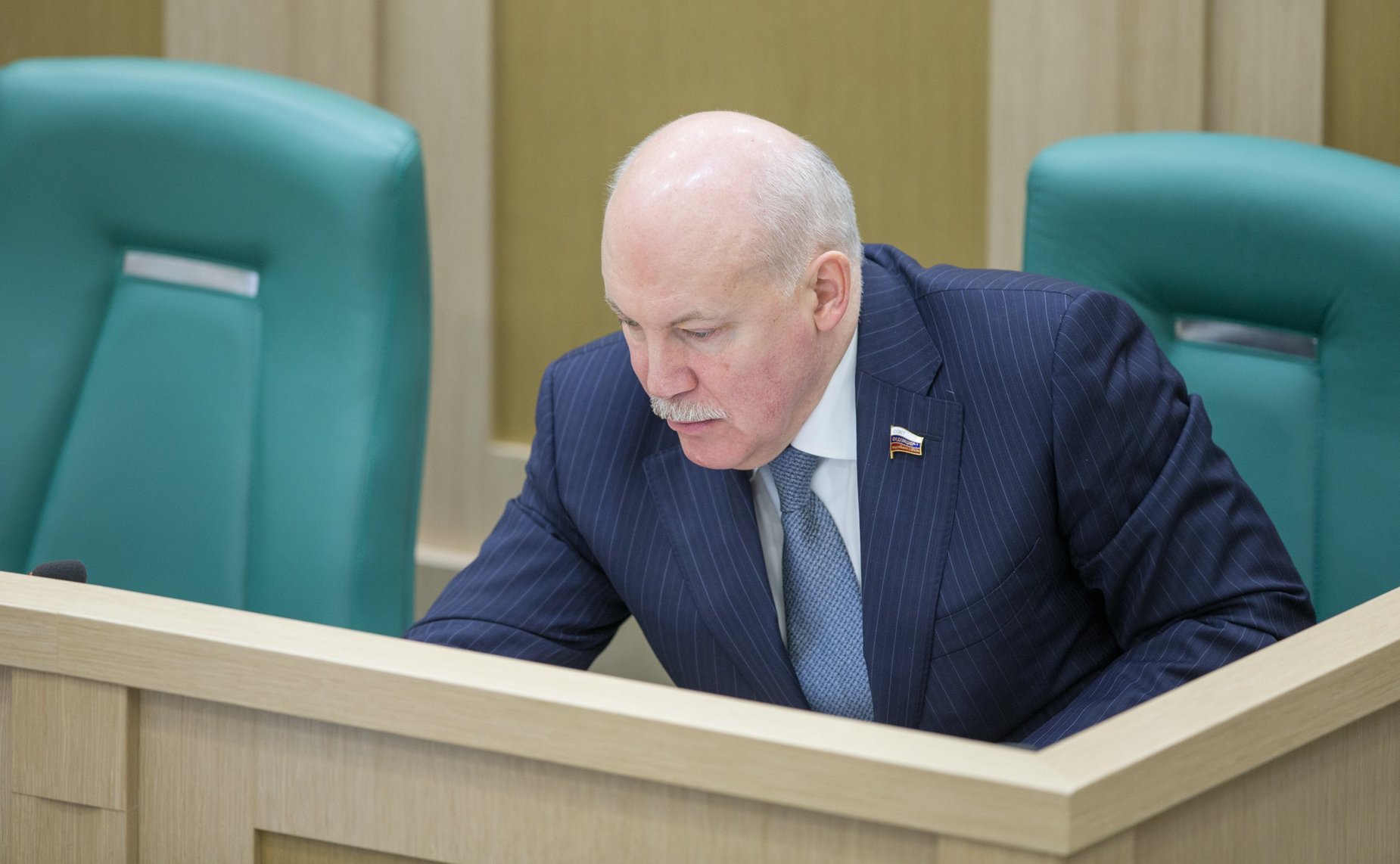 Д. Мезенцев