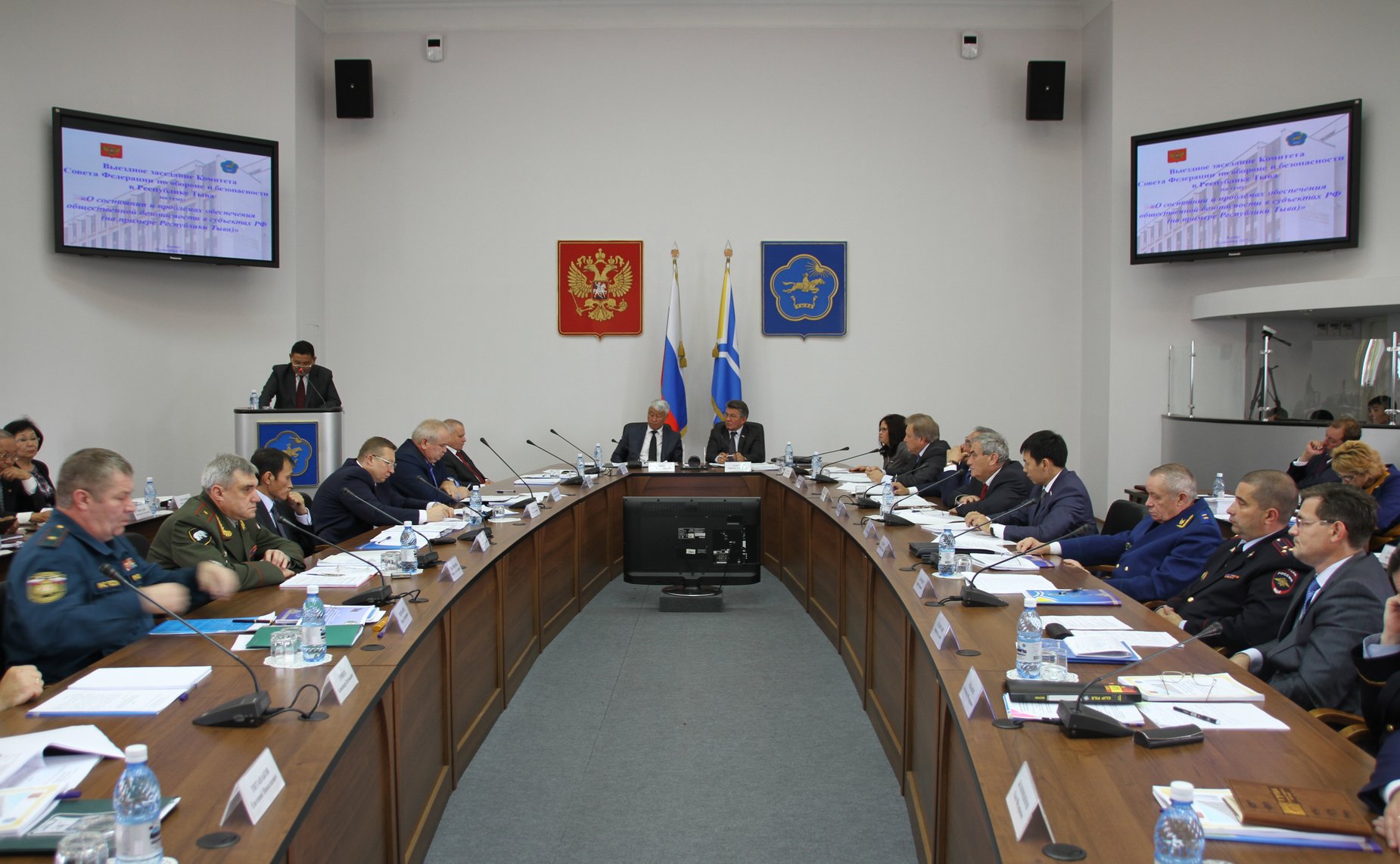 Выездное заседание Комитета СФ по обороне и безопасности в Кызыле (Республика Тыва)