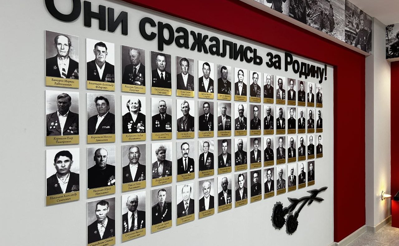 Сергей Мартынов вместе с депутатом Госсобрания Республики Владимиром Кожановым посетил цеха Волжского электромеханического завода