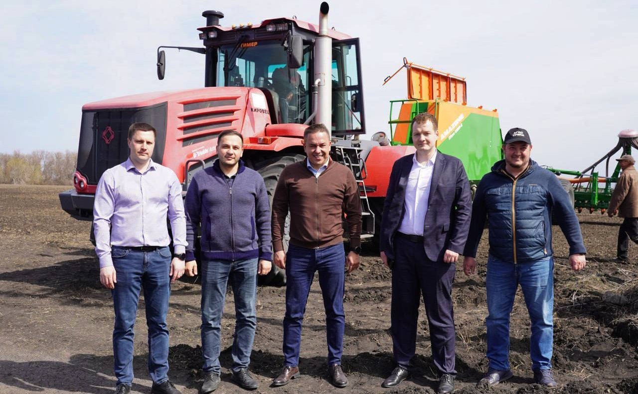 Айрат Гибатдинов принял участие в открытии посевного сезона в Ульяновской области