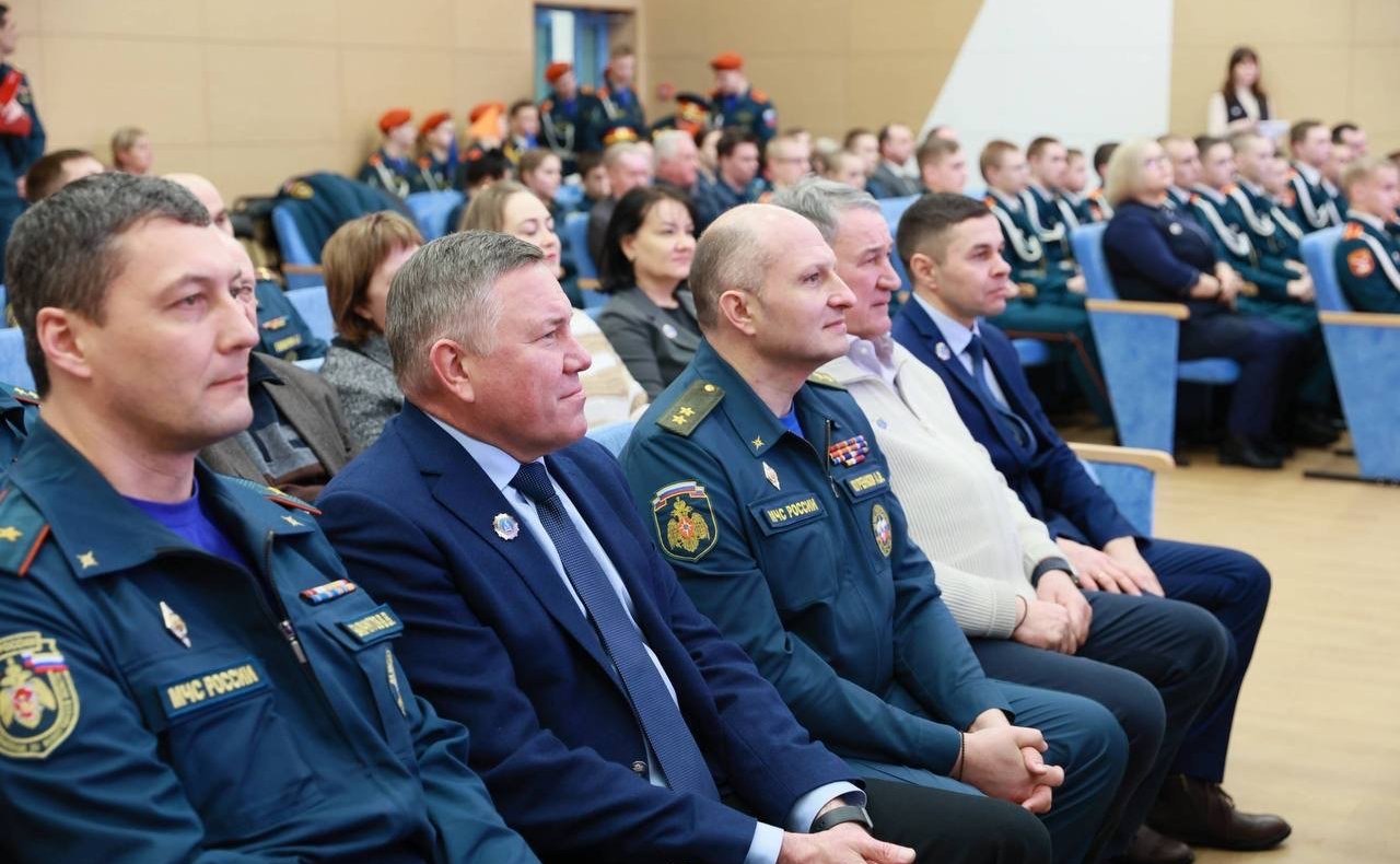 Юрий Воробьев открыл в Вытегре фестиваль водолазных профессий «Русский лед – 2023»