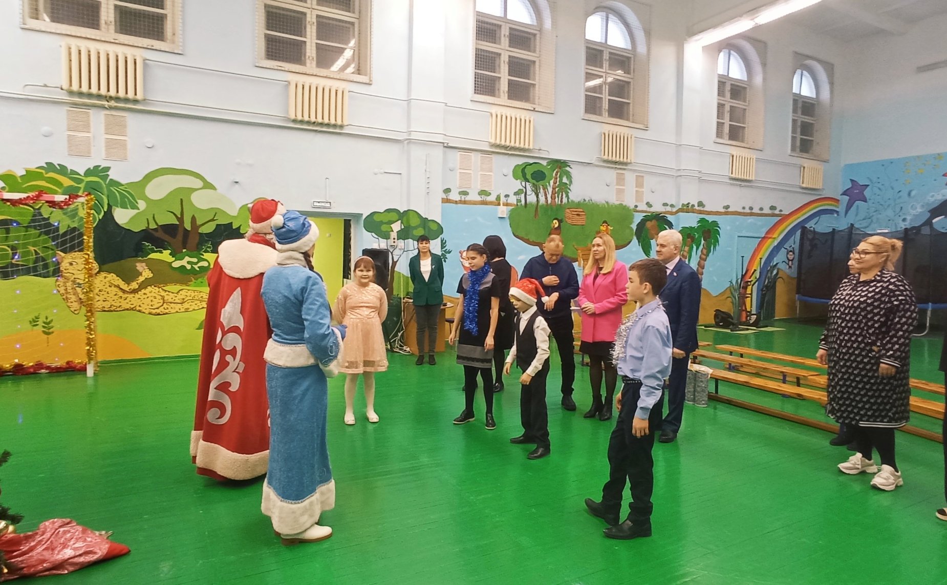 Сергей Мартынов принял участие во Всероссийской благотворительной акции «Елка желаний»