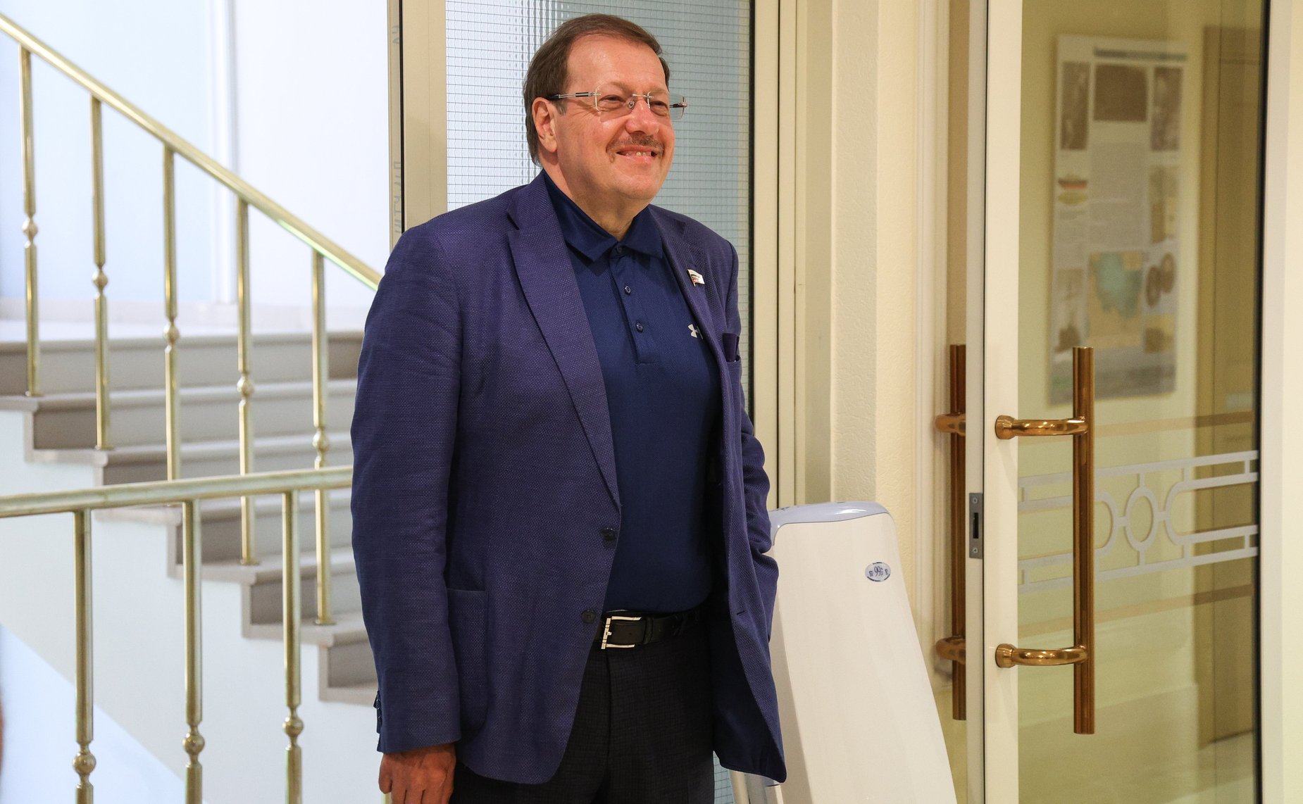 Александр Русаков